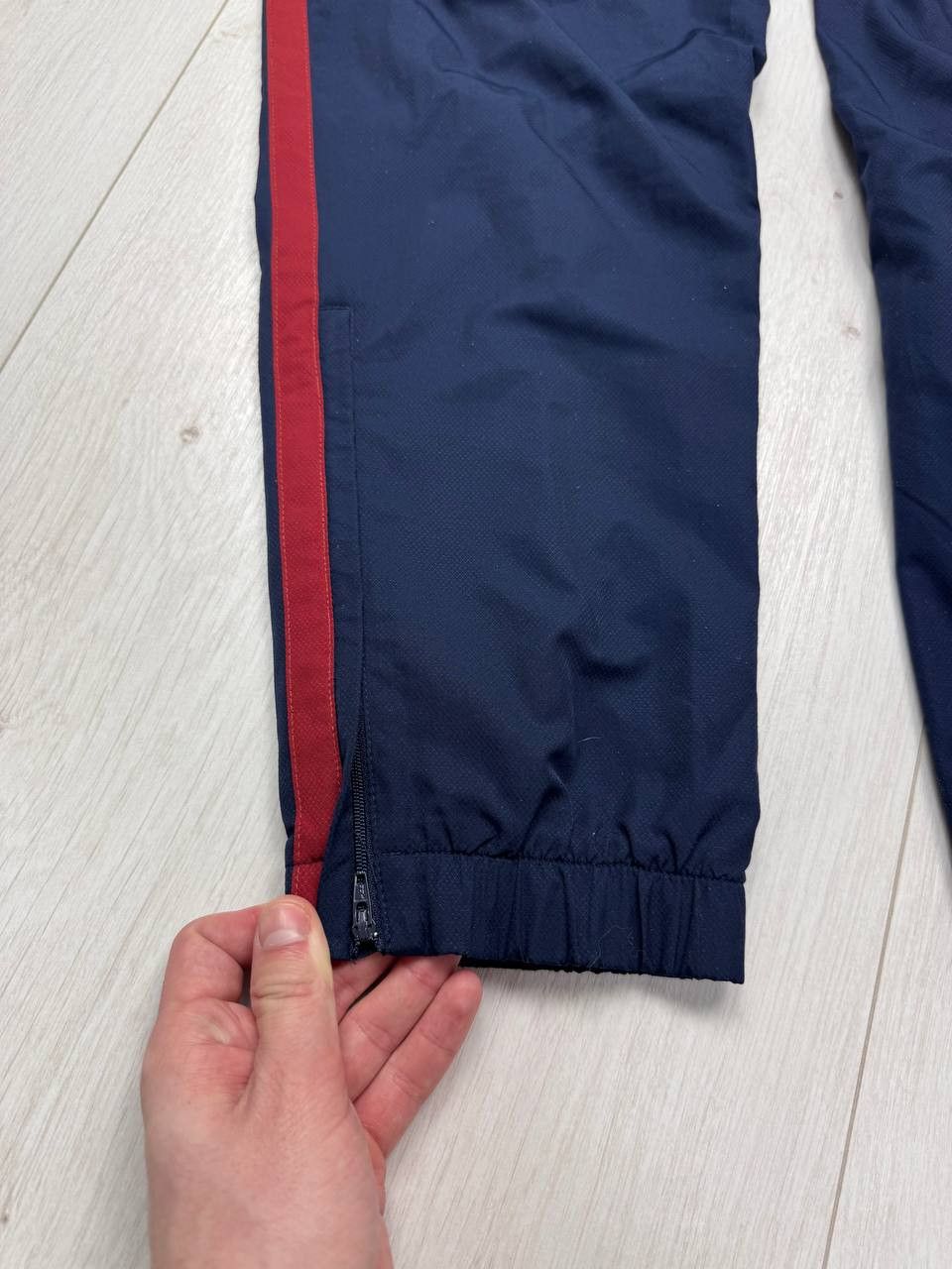Lacoste Vintage Lacoste Nylon Track Pants Sportswear Size M Size US 30 / EU 46 - 5 Thumbnail
