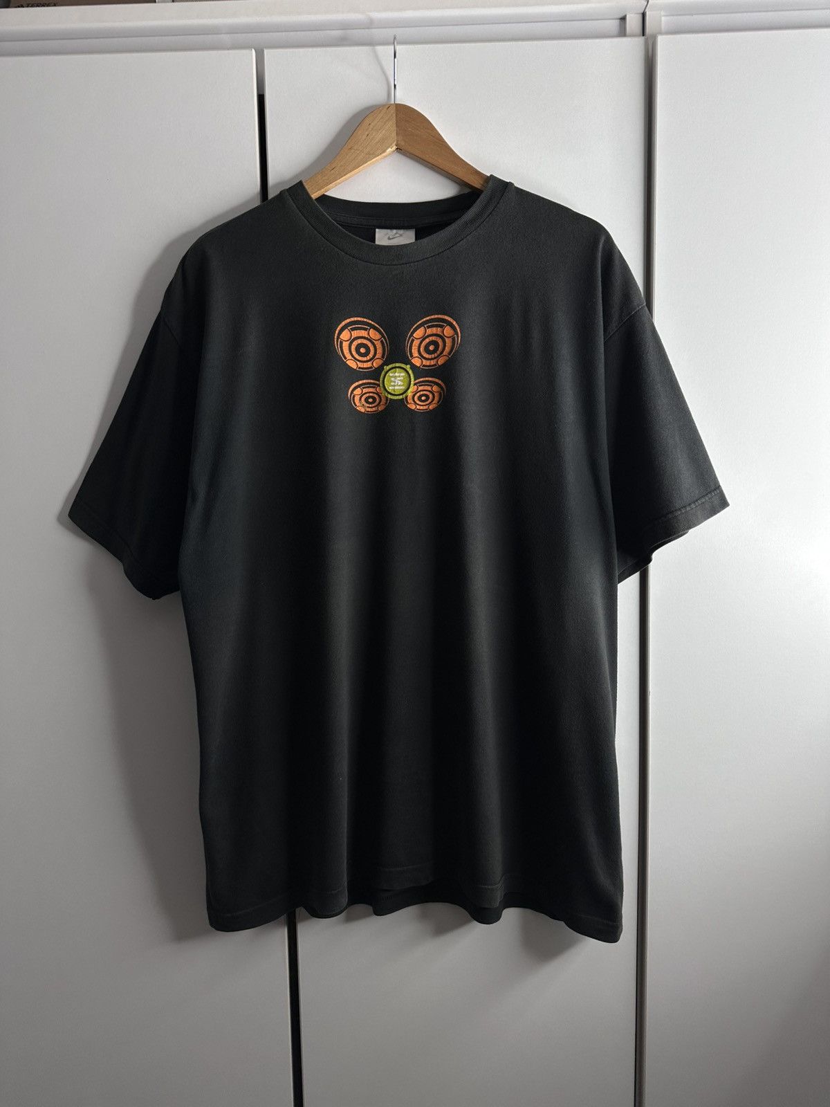 Nike Nike Shox Vintage T-shirt Rare Exclusive 90s Size US XL / EU 56 / 4 - 1 Thumbnail