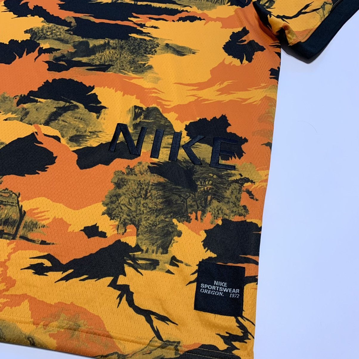 Nike Nike NSW Hike Tee Size US L / EU 52-54 / 3 - 5 Thumbnail