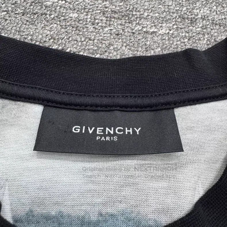 Givenchy Givenchy short sleeves Size US XXS / EU 40 - 2 Thumbnail