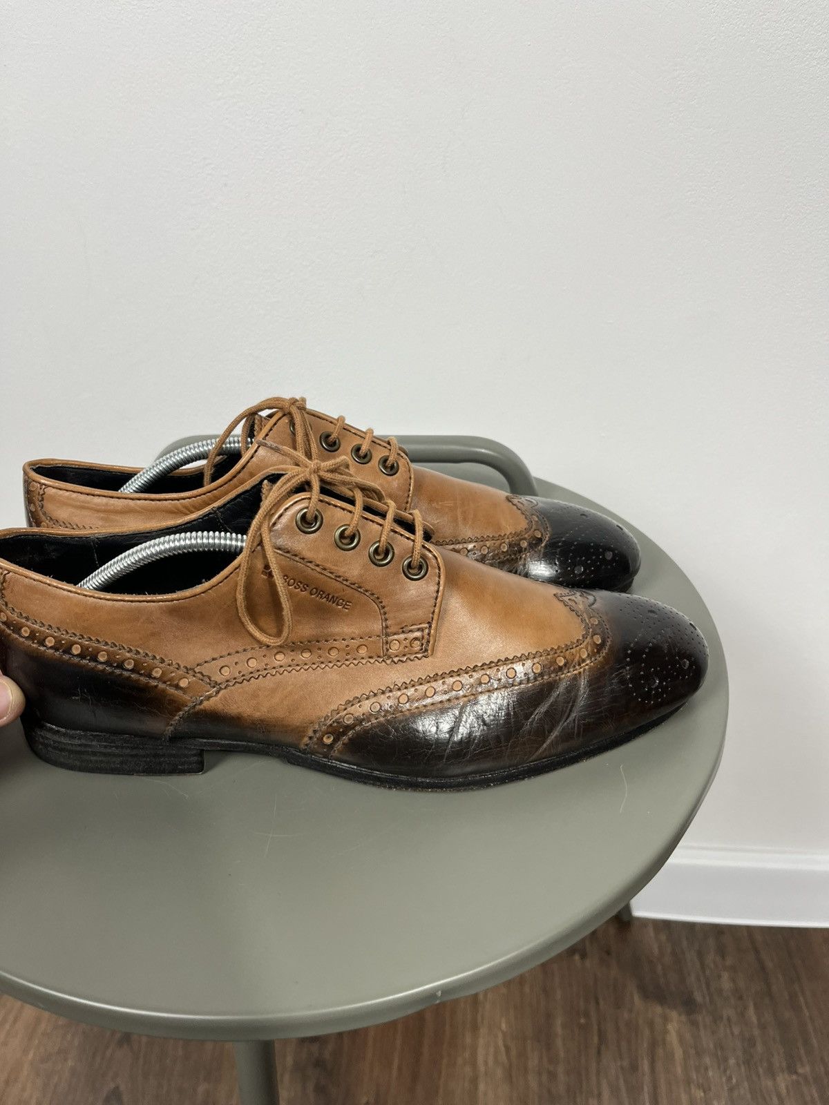 Hugo Boss BOSS Orange Leather Brogue Shoes Two Tone EU 40 Size US 6 / EU 39 - 4 Thumbnail