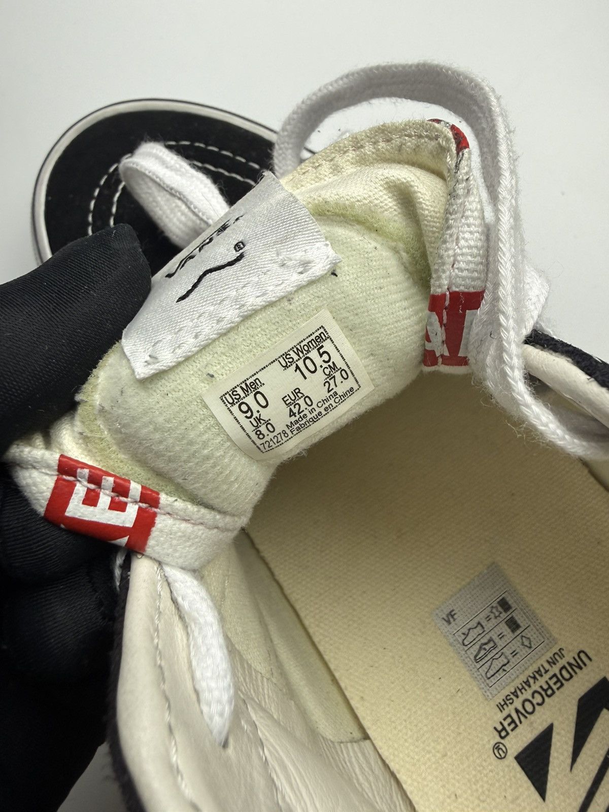 Undercover × Vans Vans x Undercover OTW Sk8 - Mid 83 “Anarchy is the Key” Size US 9 / EU 42 - 11 Thumbnail