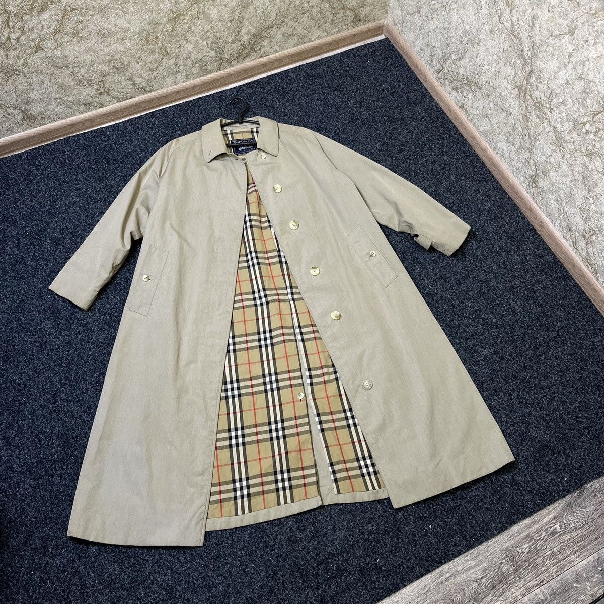 Vintage 90's Burberry's Trench Coat Nova Check