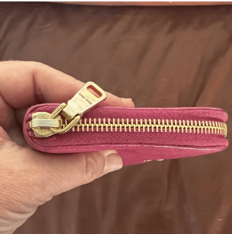 Miu Miu Miu Miu Fuchsia Leather Clutch / Wallet Size ONE SIZE - 6 Thumbnail