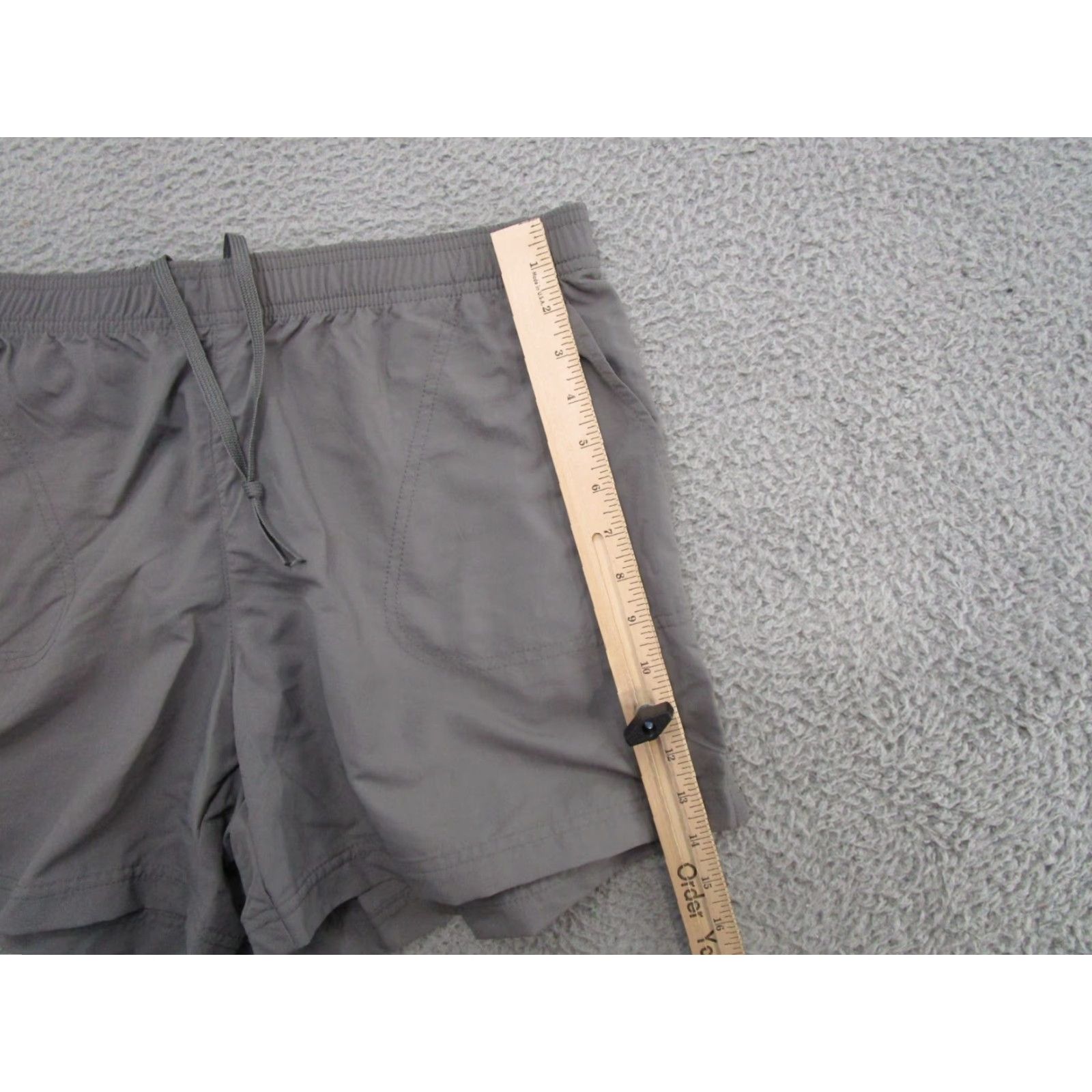 Vintage Columbia Shorts Elastic Waist Gray Women's Size Large Outdoor Hiking Drawstring Size 36" / US 14 / IT 50 - 5 Thumbnail
