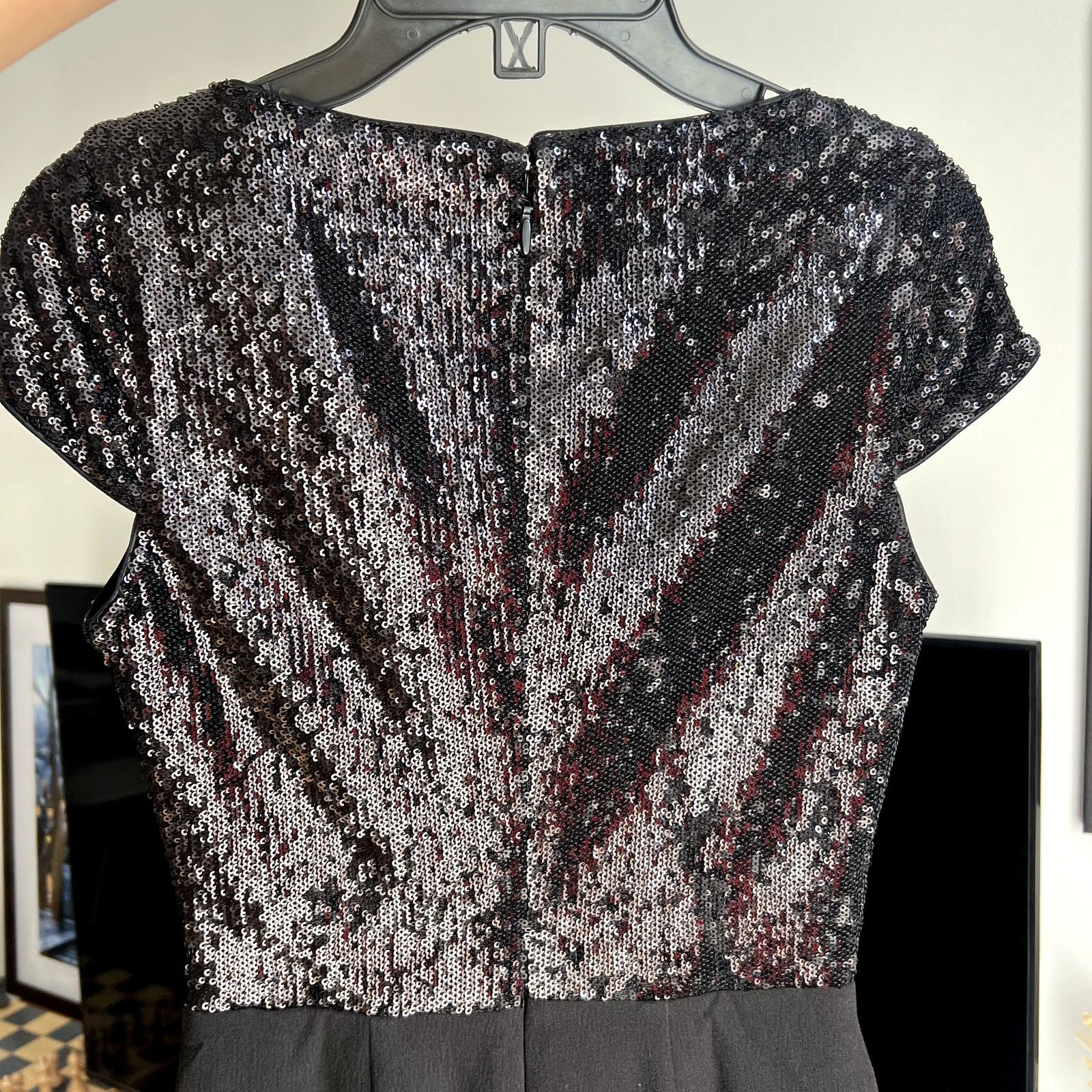 Dress the Population Dress The Population Jaleah Bodycon Midi Dress Black size XS Size XS / US 0-2 / IT 36-38 - 9 Thumbnail