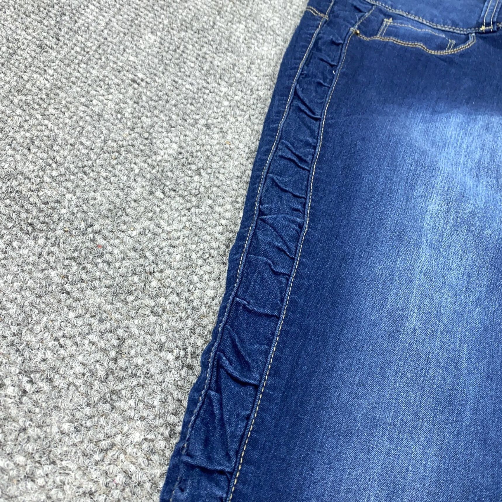 Vintage Novica Jeans Womens 14 Blue Jegging Skinny Stretch Denim Ruffle Side Trim Pants Size 36" / US 14 / IT 50 - 4 Thumbnail