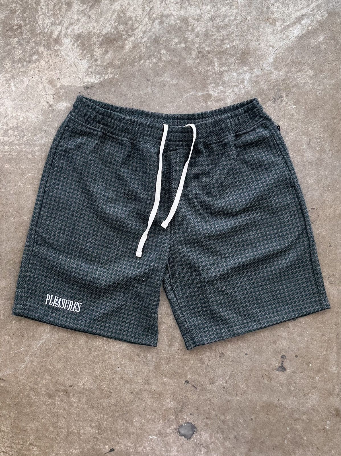 Pleasures Pleasures Intercept Houndstooth Shorts 2XL Size US 38 / EU 54 - 2 Thumbnail