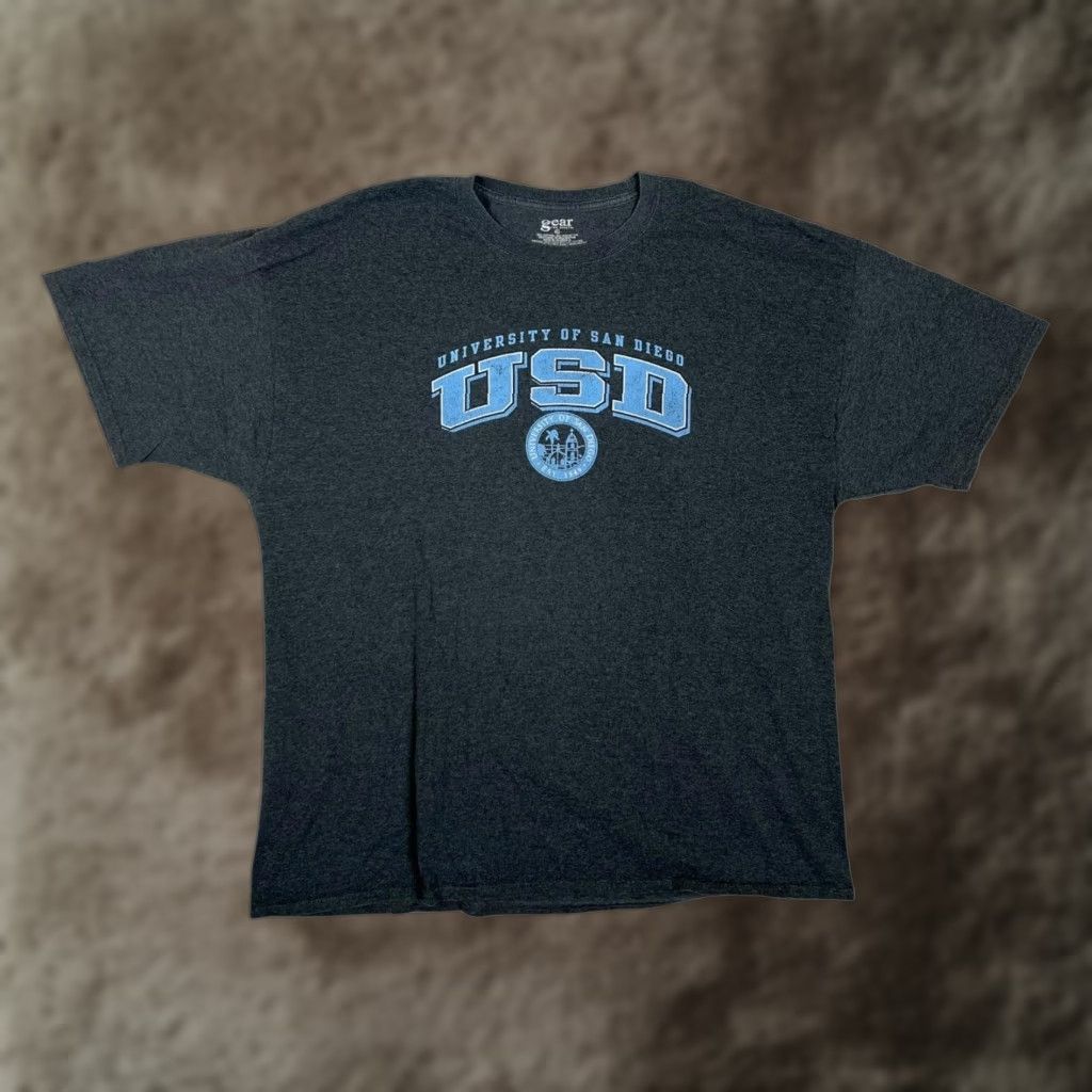 Vintage VTG University Of San Diego T-Shirt Mens 2XL Gray USD College Gear For Sports Size US XXL / EU 58 / 5 - 1 Thumbnail