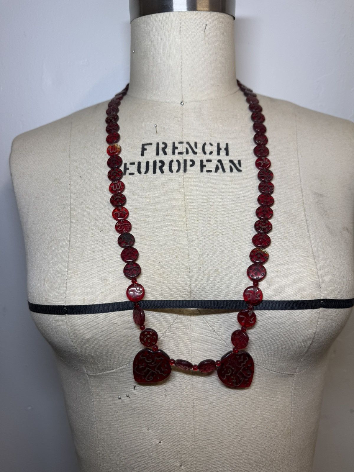 Vintage Vintage red glass Hajj beads Arabic Muslim double sided RARE Size ONE SIZE - 7 Thumbnail