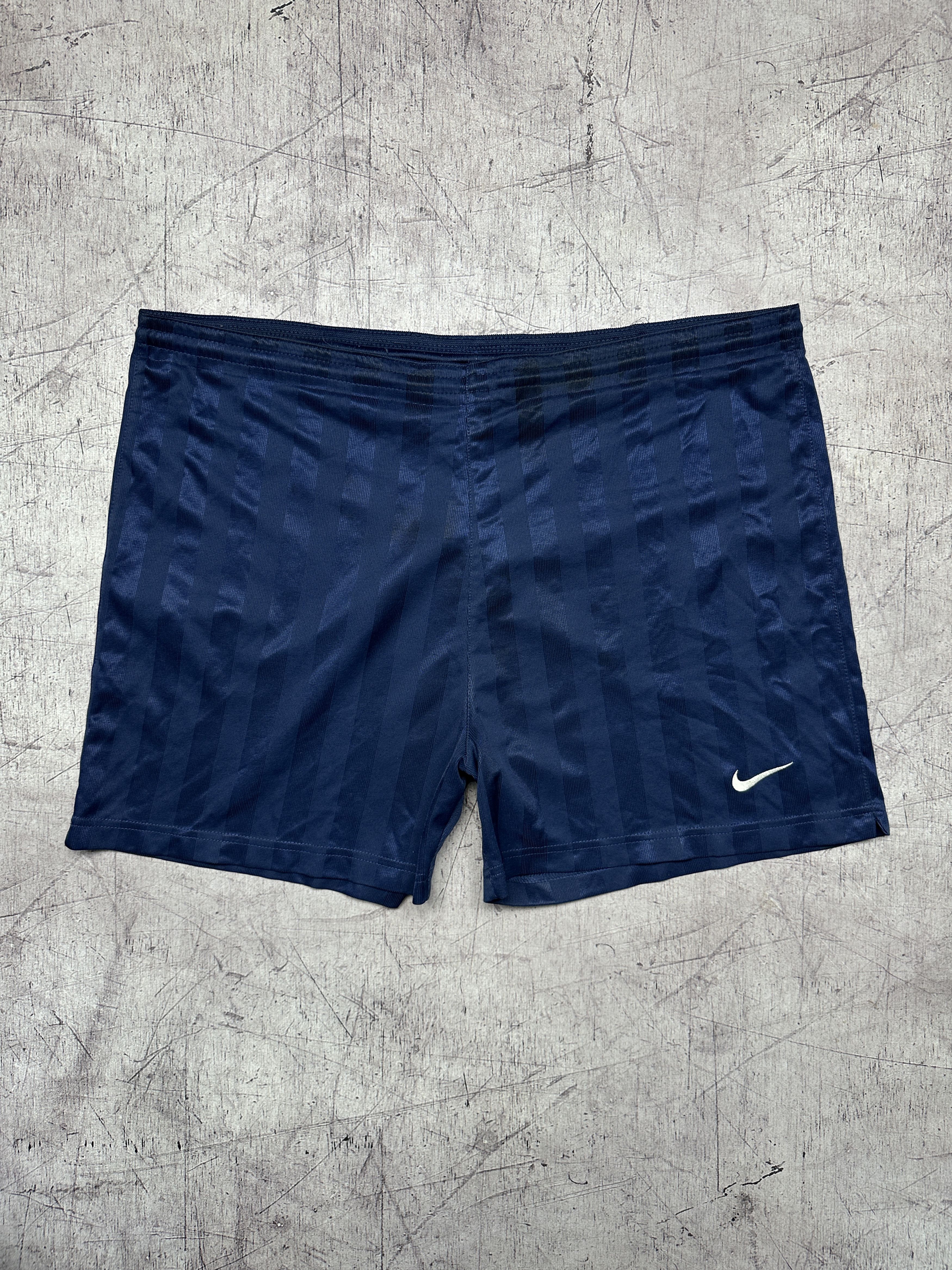Nike Nike Dri Fit Vintage Mens Shorts Size US 34 / EU 50 - 1 Thumbnail