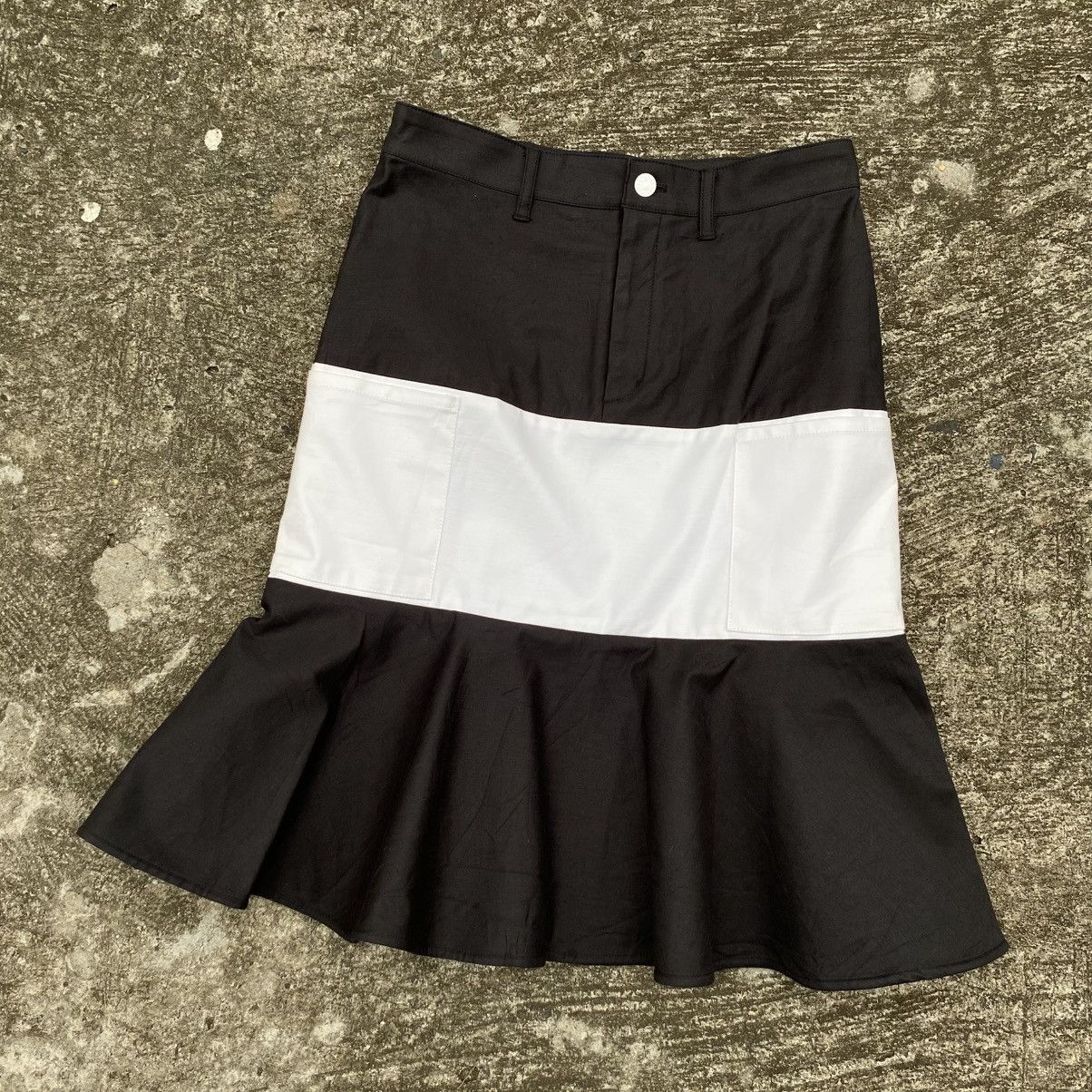 Tsumori Chisato TSUMORI CHISATO Black and White Panel Flare Skirt Size 29" - 7 Thumbnail