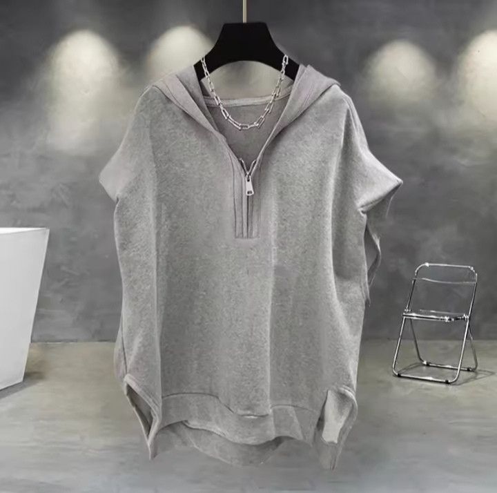 Japanese Brand × Vintage Zipper Hooded Sleeveless Tshirt Size US XXL / EU 58 / 5 - 1 Thumbnail