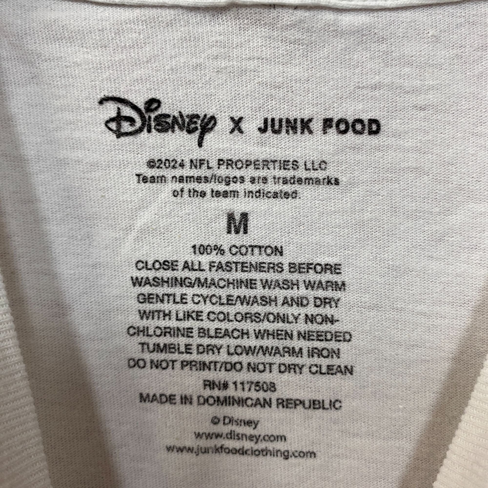 Disney Disney x Junk Food NFL Miami Dolphins Mickey Mouse Field T-S Size US M / EU 48-50 / 2 - 4 Thumbnail