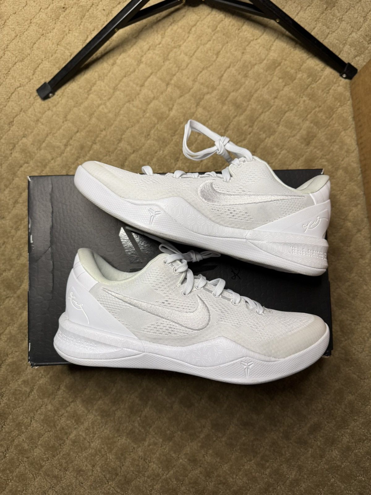 Nike Nike Kobe VIII 8 Protro Halo Size 5.5 Men/Size 7 Women Size US 5.5 / EU 38 - 1 Thumbnail