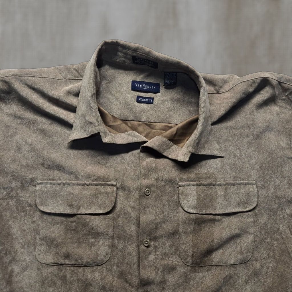 Van Heusen Van Heusen Shirt Button-Up Adult Mens 2XL Brown Suede Polyester Long Sleeve Button-Down 18 18.5 Casual Business Travel Workwear Size US XXL / EU 58 / 5 - 1 Thumbnail