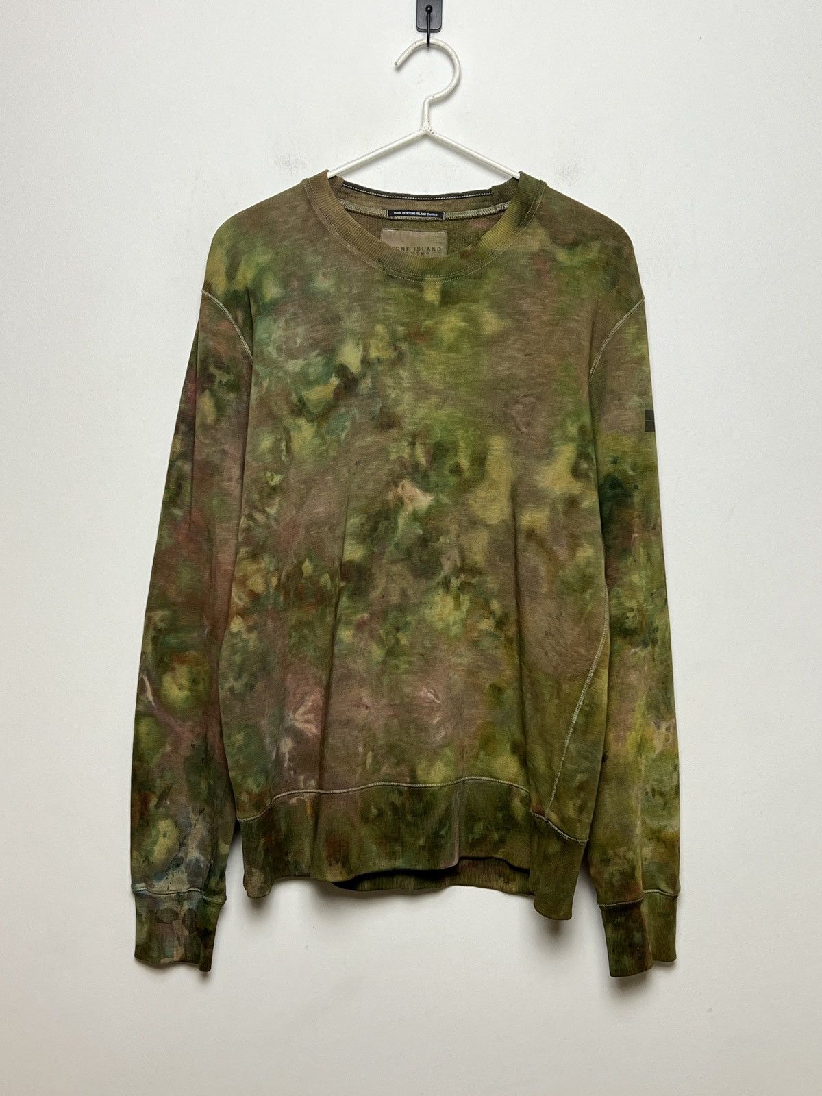 Stone Island stone island camo tie dye crewneck sweatshirt Size US L / EU 52-54 / 3 - 3 Thumbnail