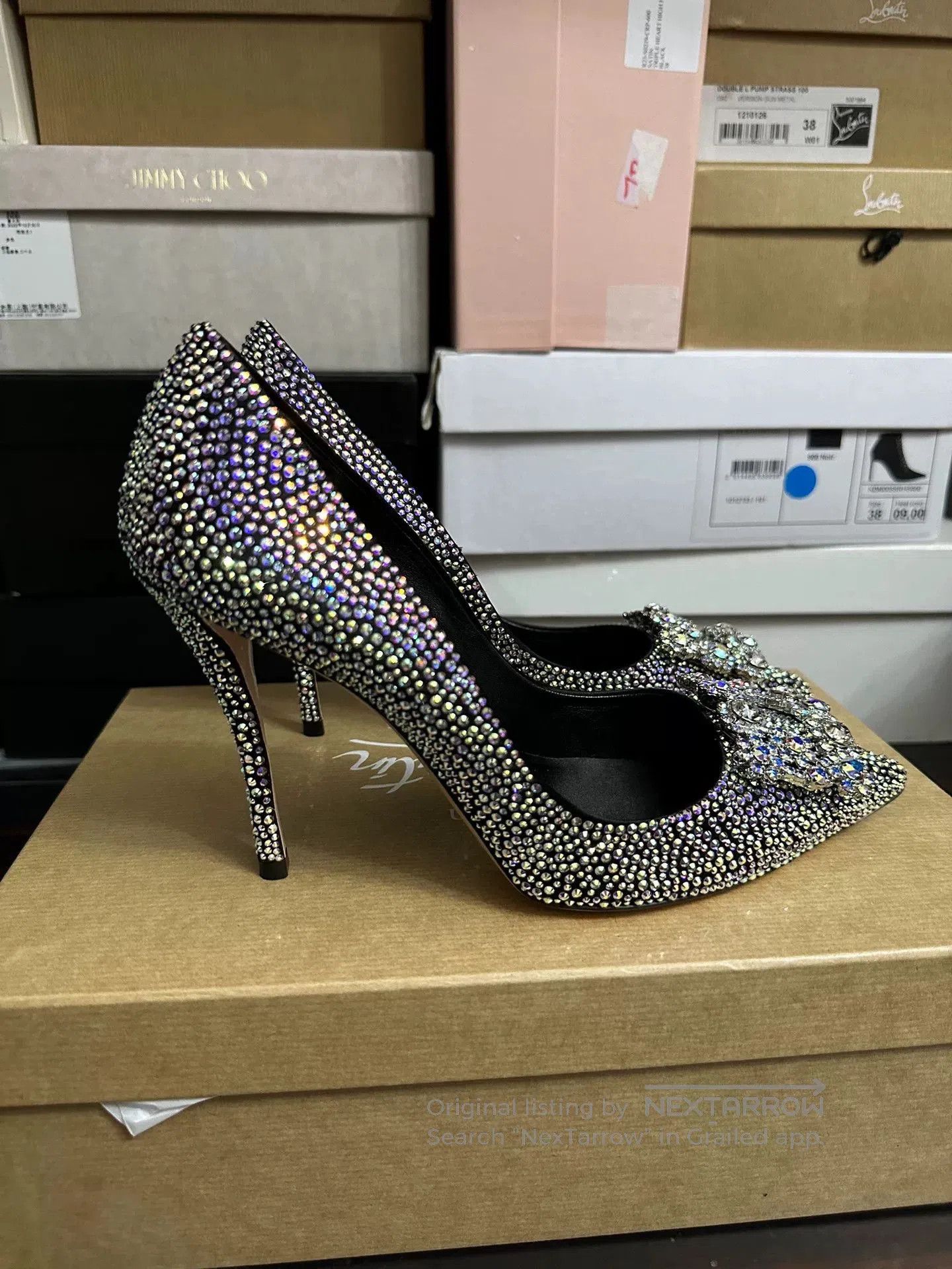 Roger Vivier Roger Vivier Crystal Embellished Heels. Size US 7 / IT 37 - 4 Thumbnail