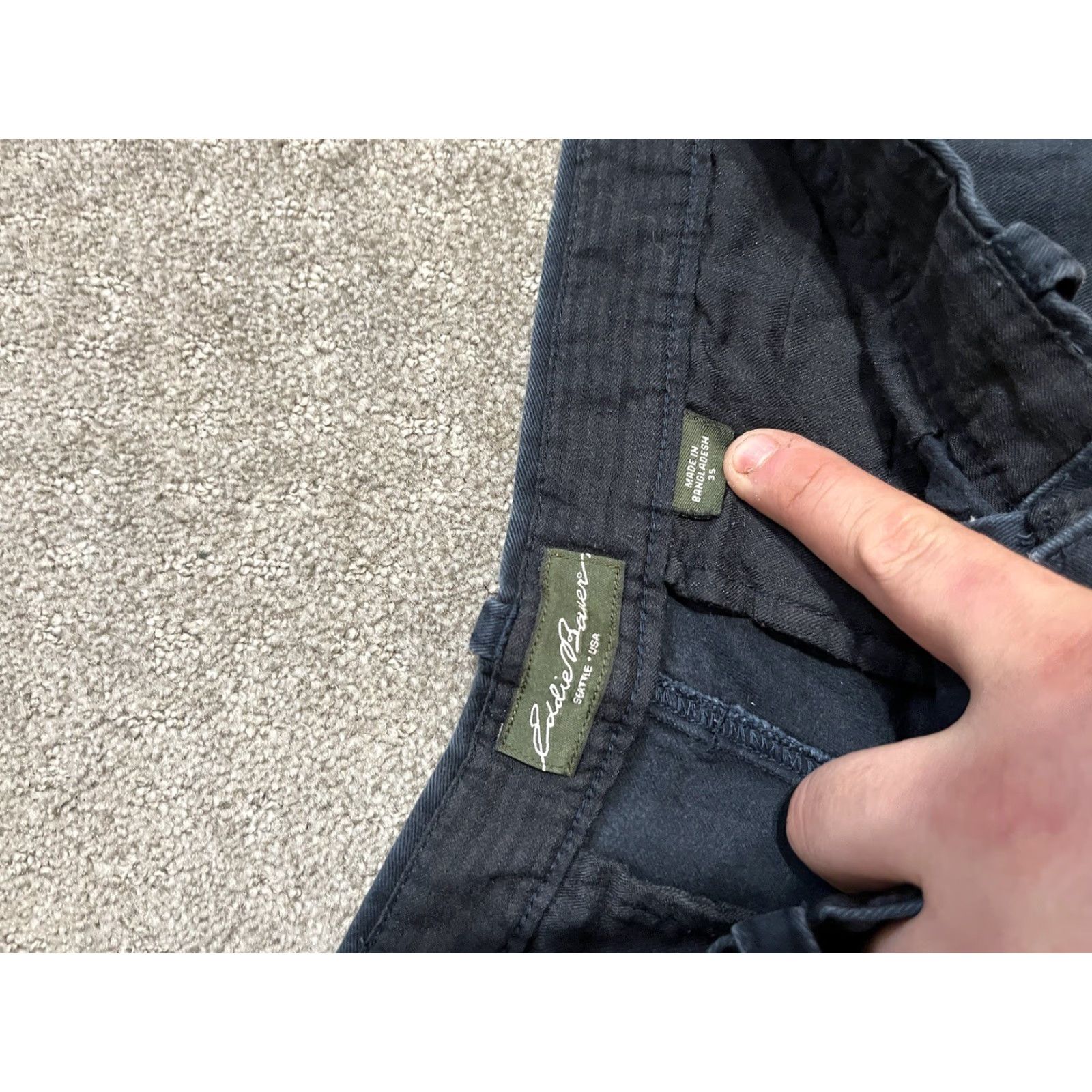Eddie Bauer Eddie Bauer Canvas Chino Shorts Men 35 Navy Flat Front Casual Outdoor Modern Regular Blue Cotton Canvas Short Size US 35 - 3 Thumbnail