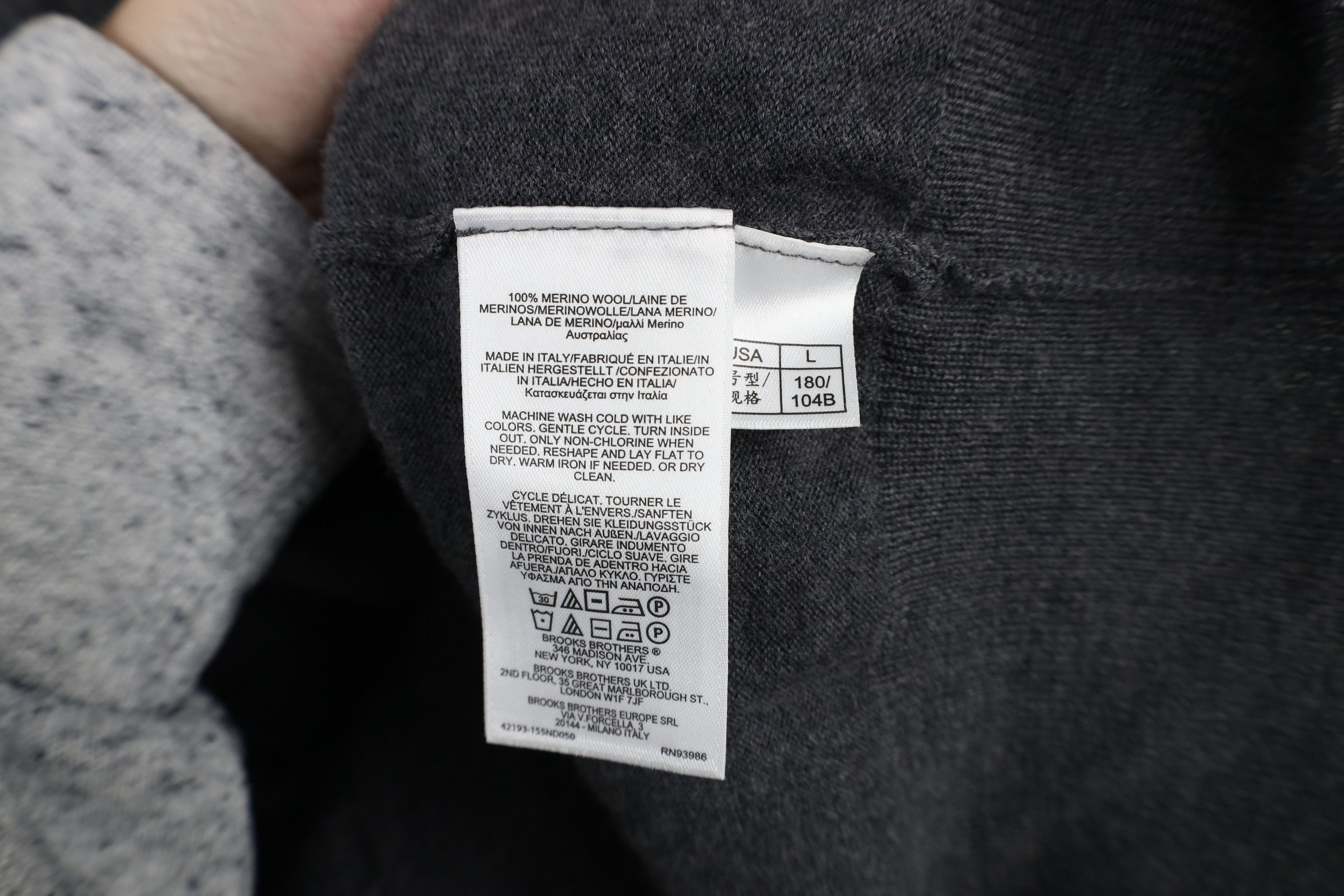 Brooks Brothers × Vintage Vintage Brooks Brothers Merino Wool Knit Sweater Vest Gray Size US L / EU 52-54 / 3 - 6 Thumbnail