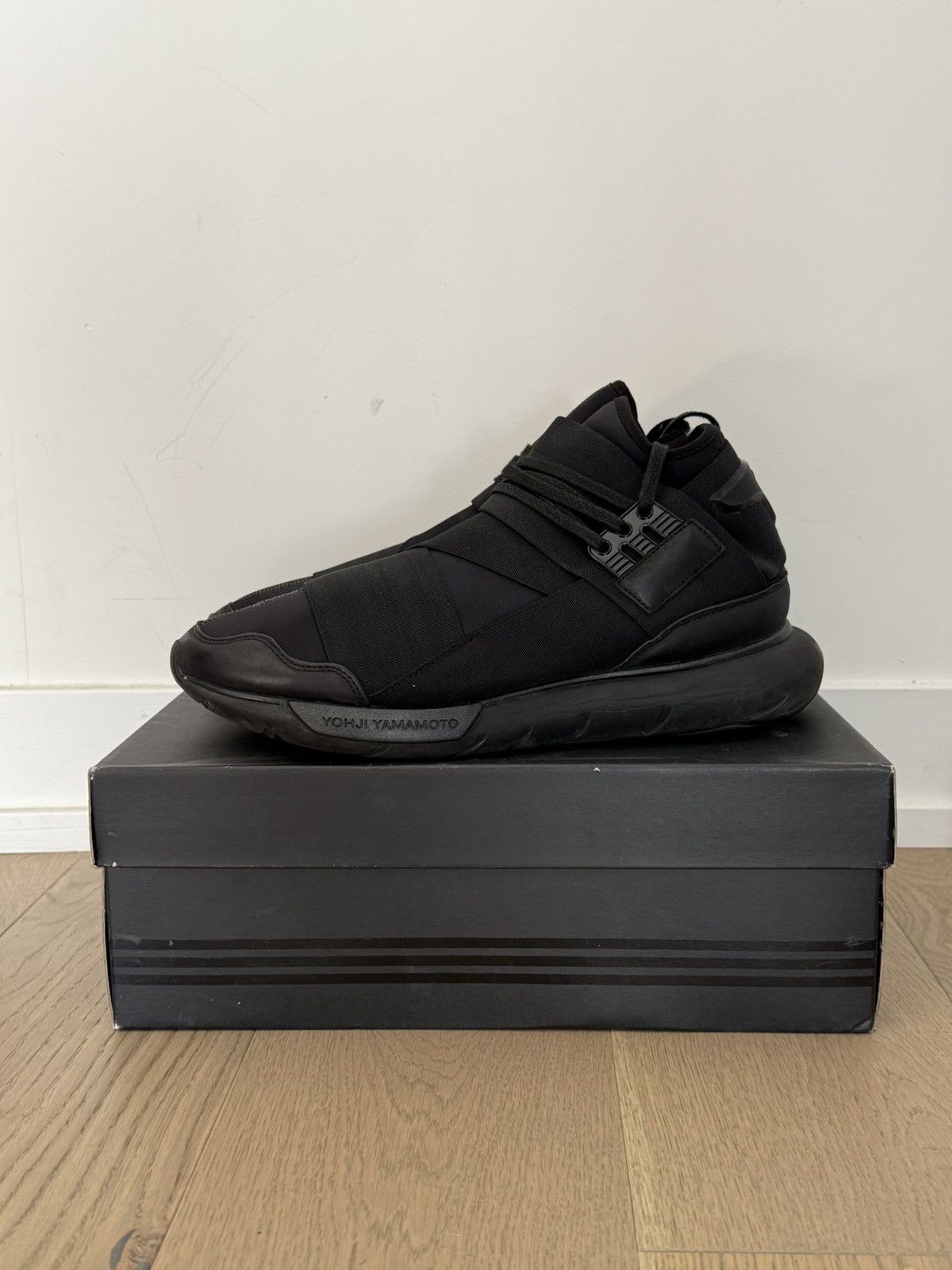 Y-3 Y-3 Qasa High Black Size US 10 / EU 43 - 2 Thumbnail