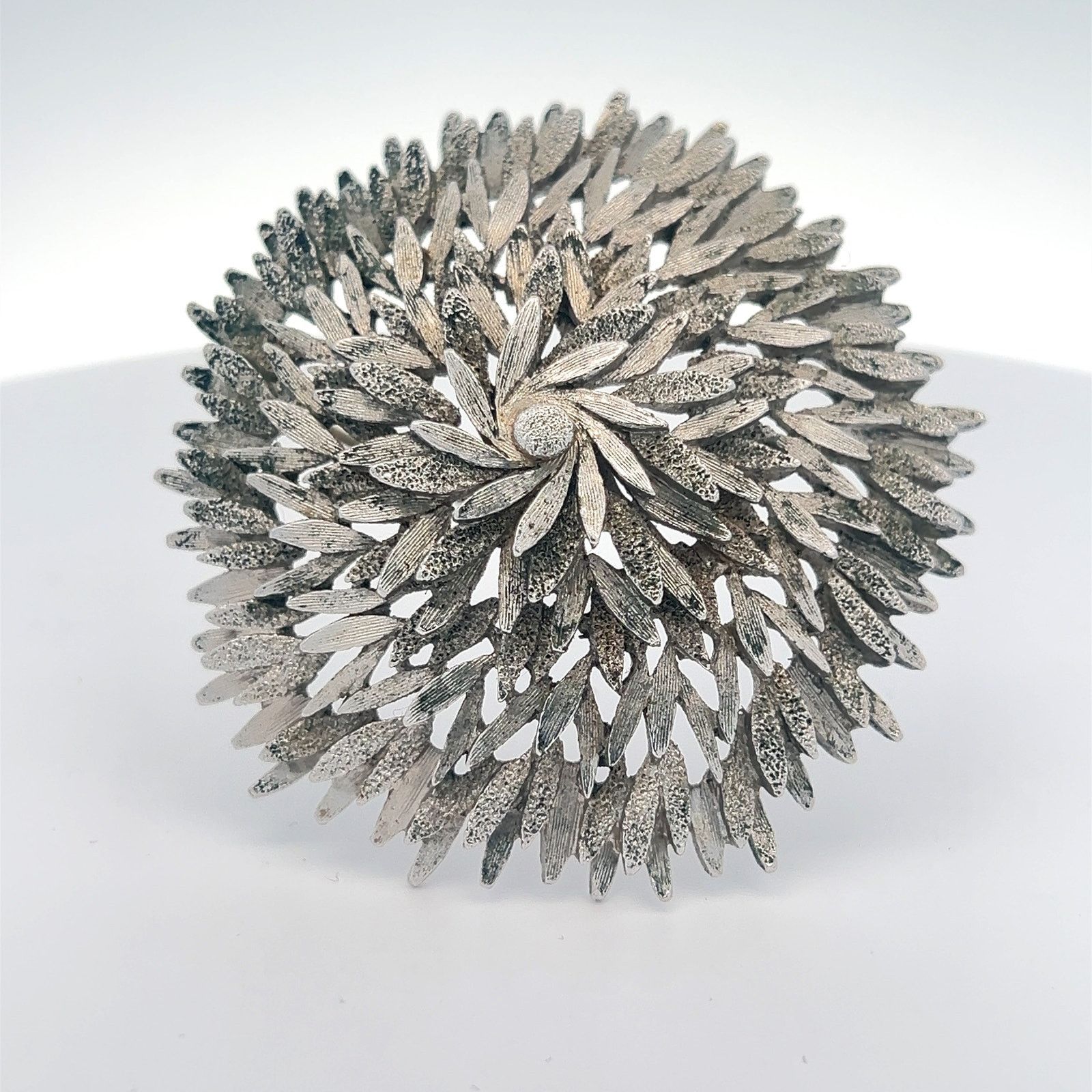 Monet Monet Textured Petal Silvertone Layered Brooch Pin Size ONE SIZE - 1 Thumbnail