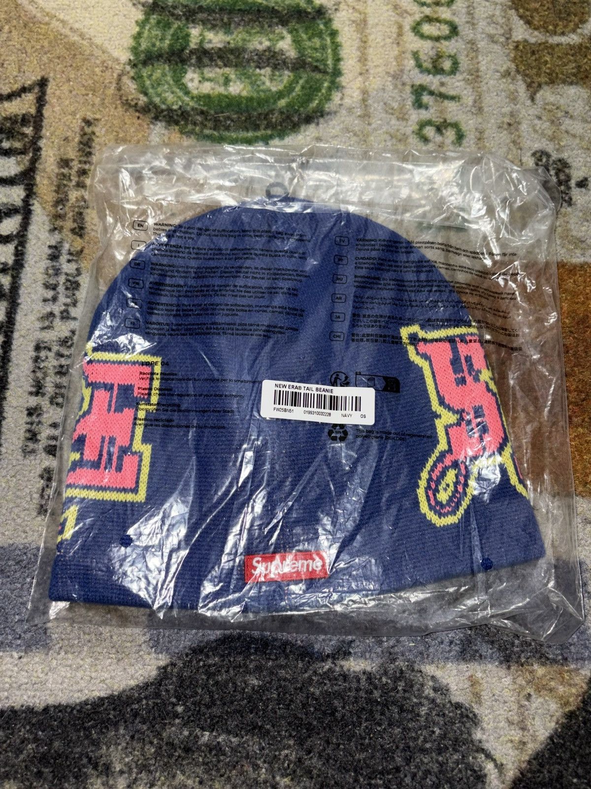 New Era × Supreme Supreme New Era Outline Beanie Size ONE SIZE - 2 Thumbnail