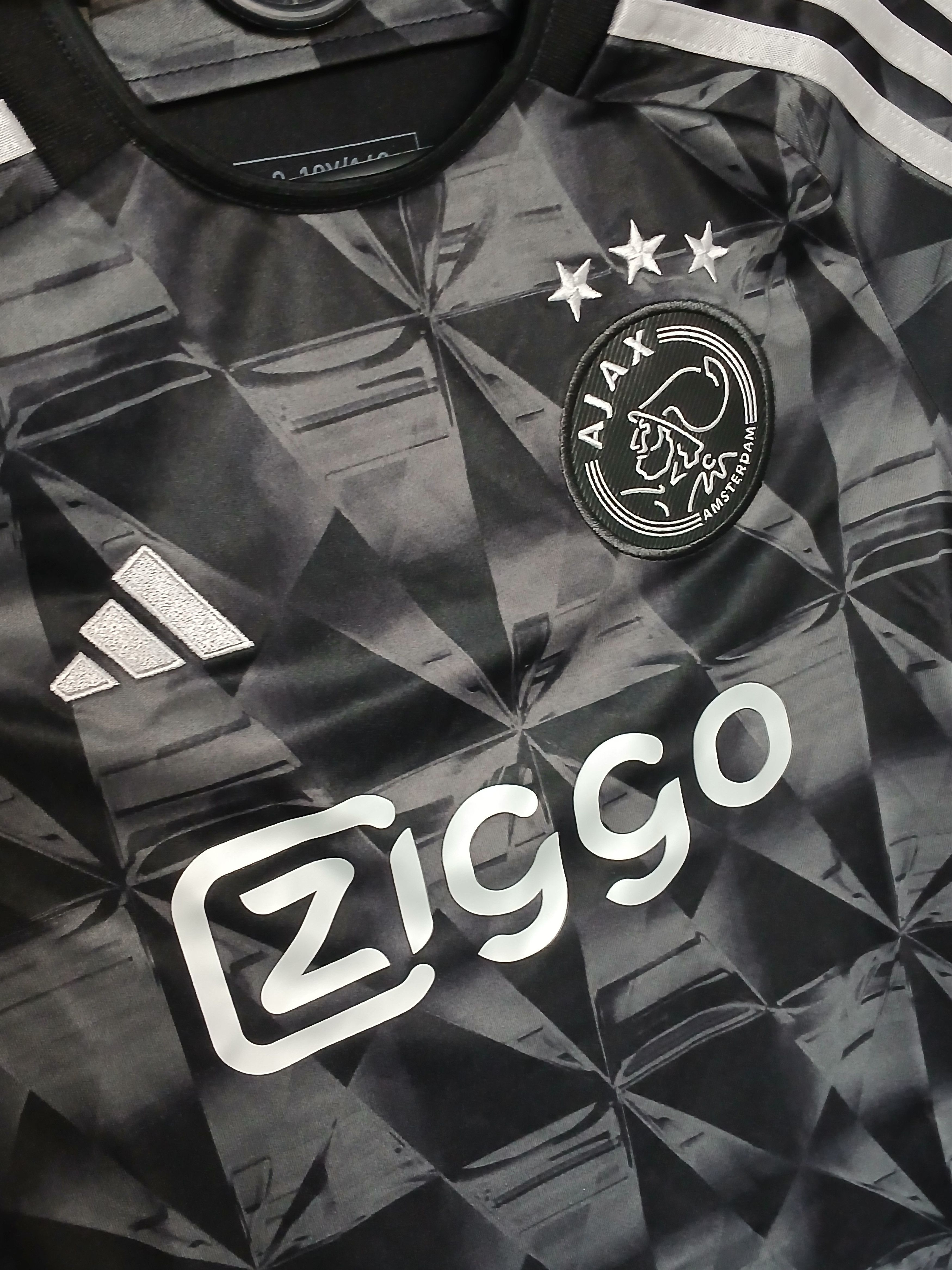 Adidas New KIDS Ajax 23/24 Third Football Jersey T-Shirt Size US XS / EU 42 / 0 - 3 Thumbnail