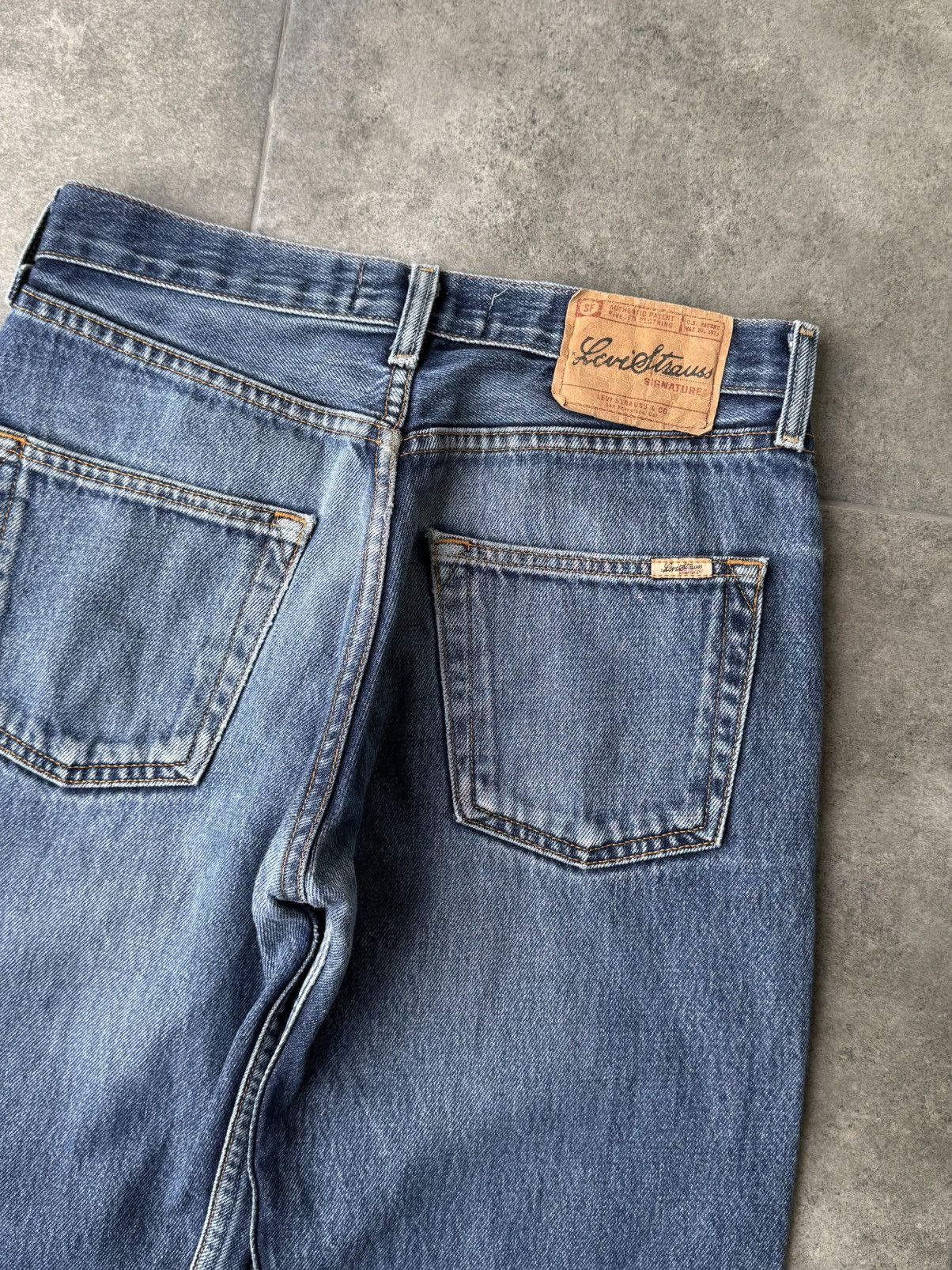 Levi's Vintage Levi's Signature Flared Jeans Washed Y2K Avantgarde Size US 30 / EU 46 - 11 Thumbnail