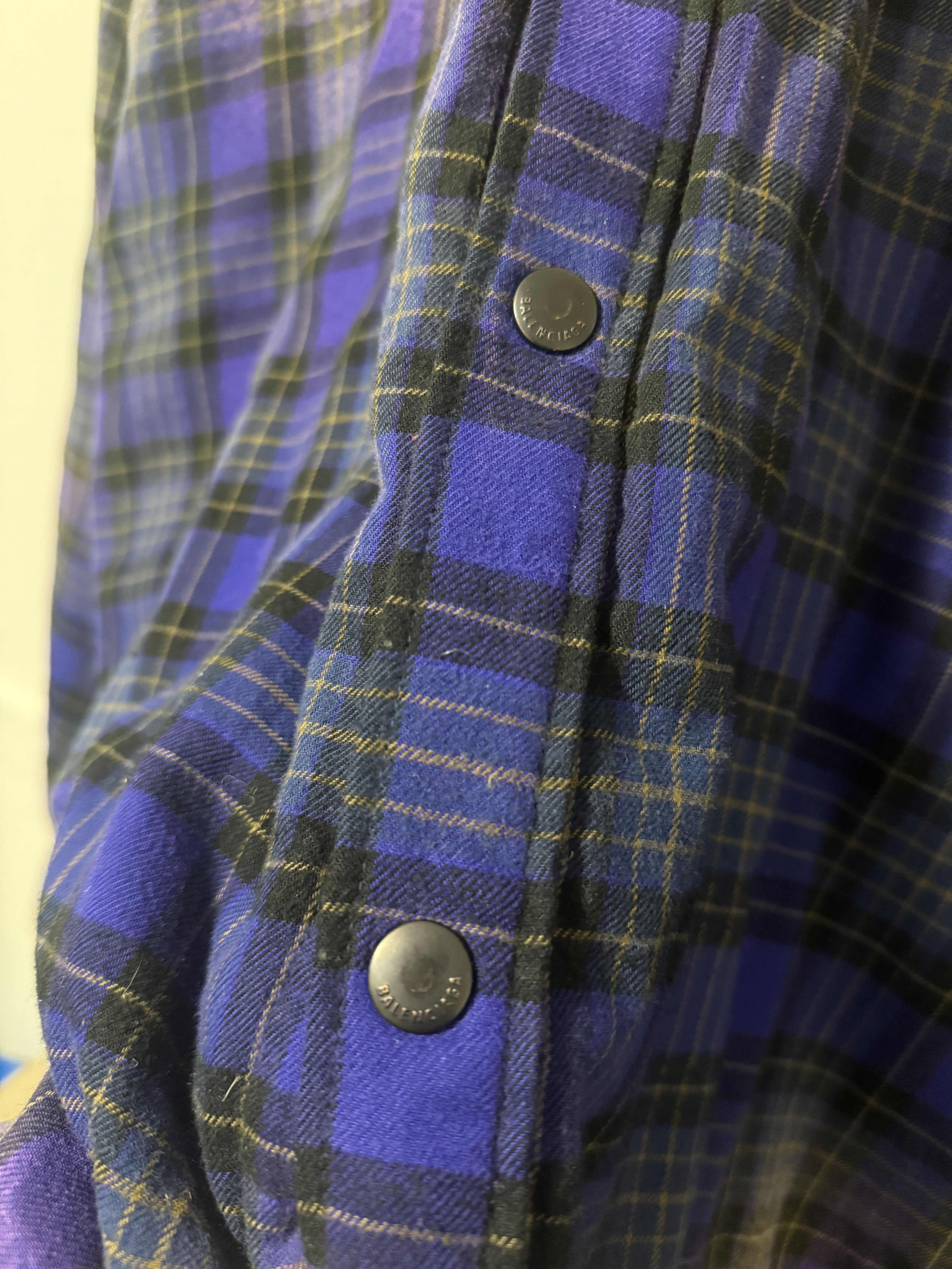 Balenciaga Balenciaga Bleached Flannel Jacket Size US S / EU 44-46 / 1 - 5 Thumbnail