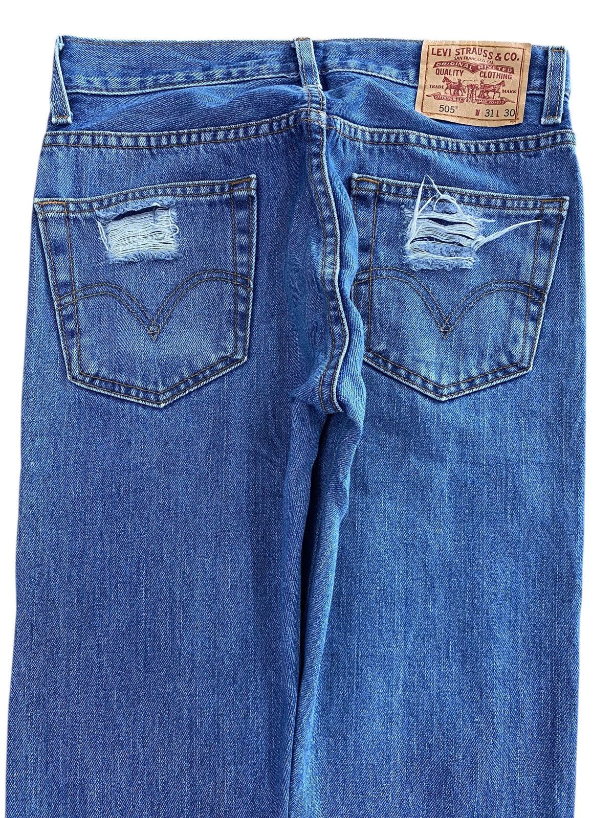 Levi's Levi’s Blue Wash Distressed Skinny Style Jean Size US 30 / EU 46 - 4 Thumbnail