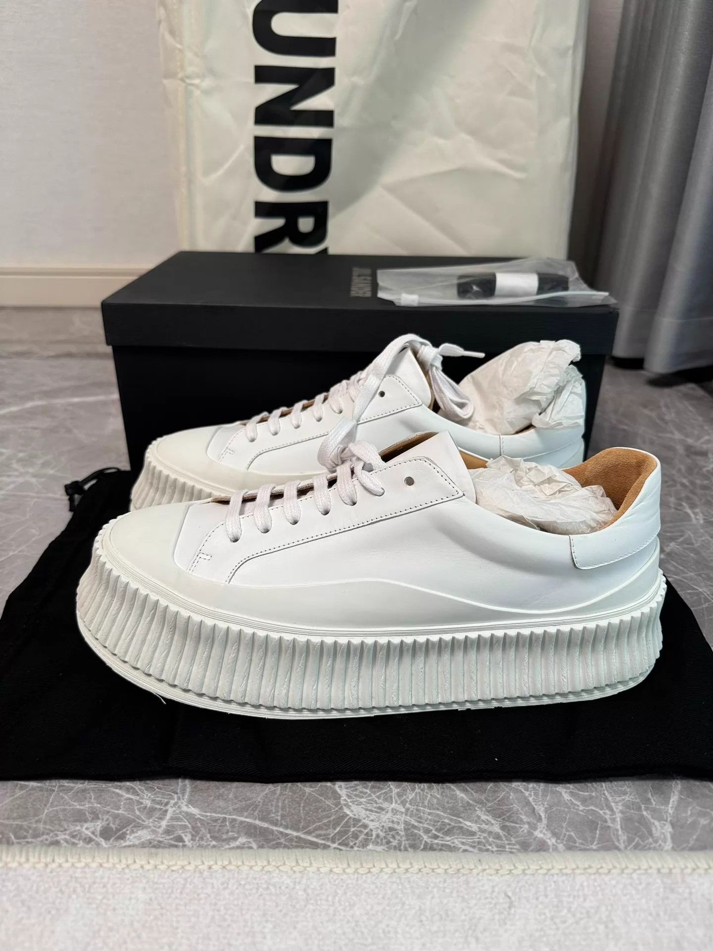 Jil Sander Jil Sander Biscuit White Sneaker 40 Spain Size US 7 / EU 40 - 1 Thumbnail