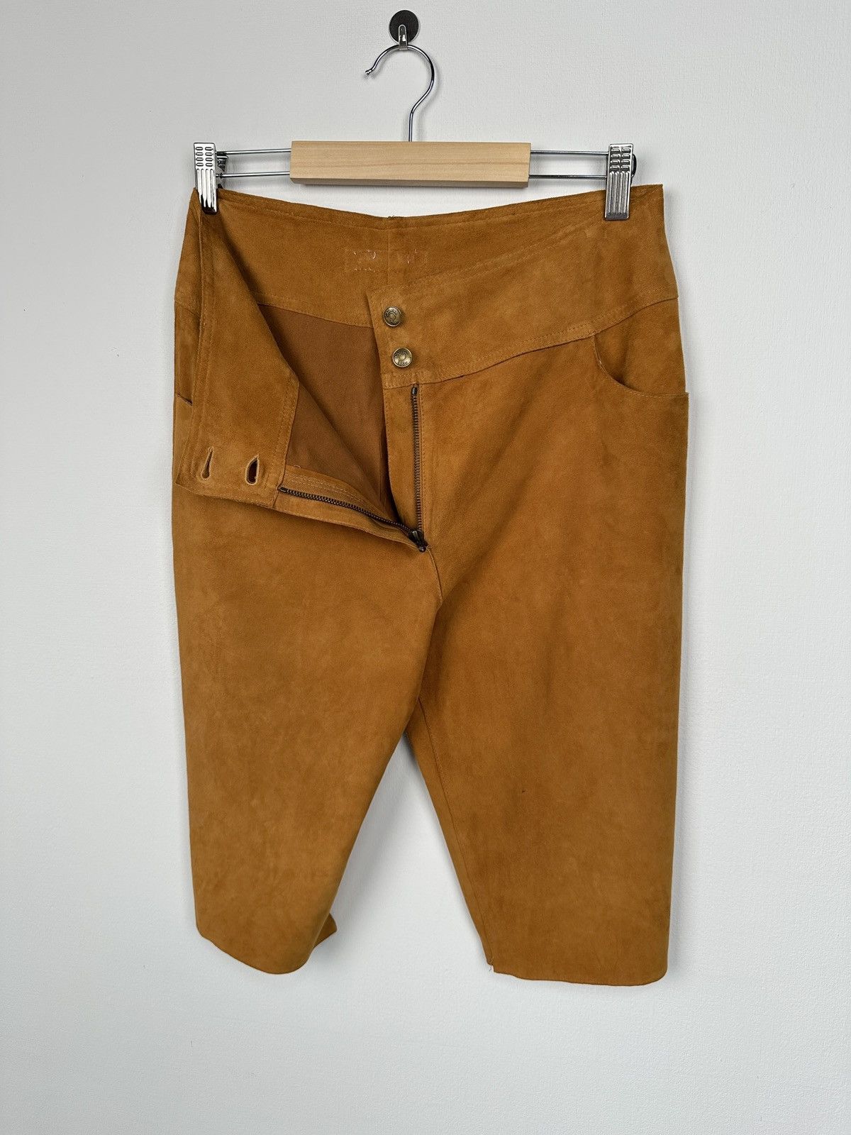 Dior SS02 CHRISTIAN DIOR JOHN GALLIANO Suede Leather Brown Shorts Size 30" / US 8 / IT 44 - 3 Thumbnail