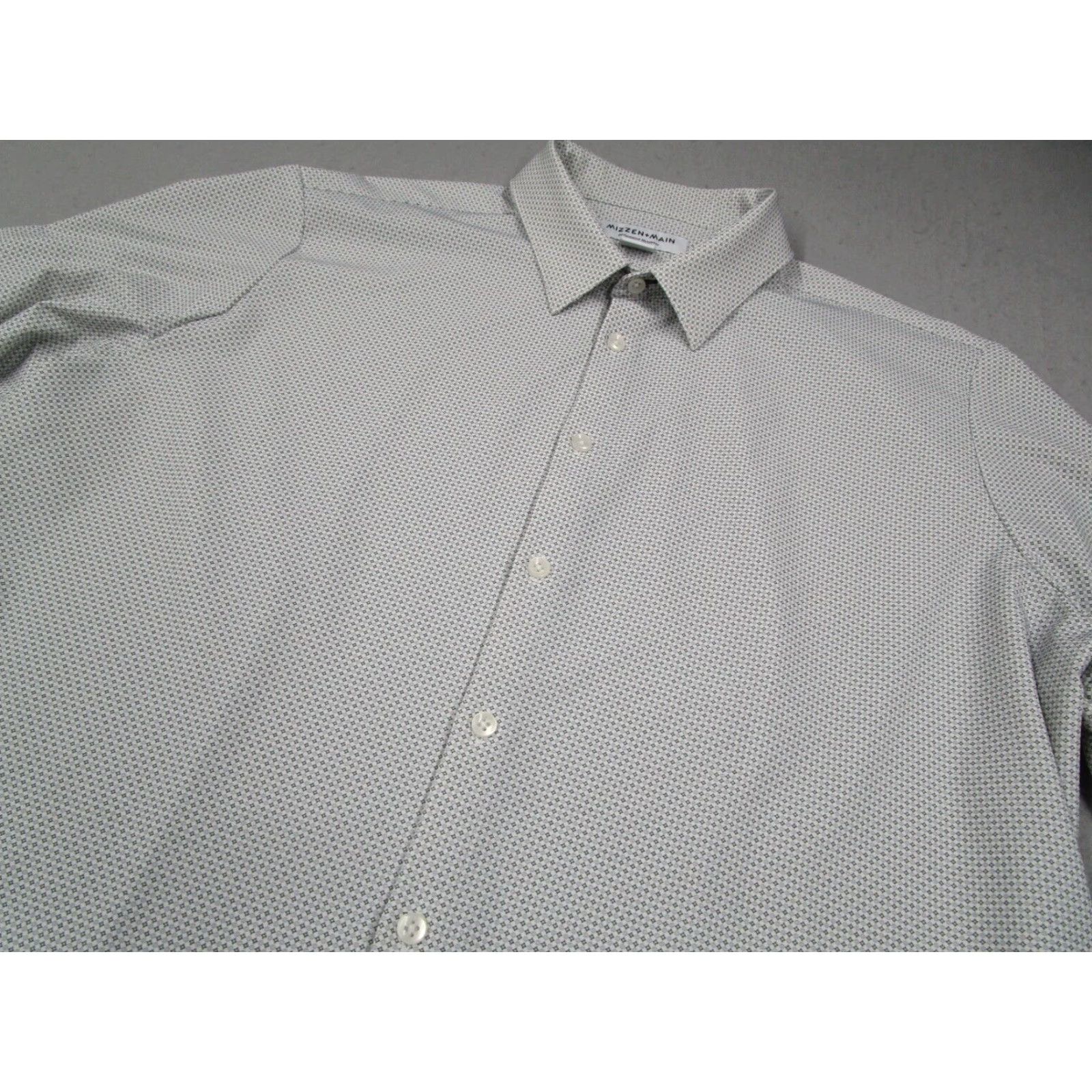 Mizzen+Main Mizzen+Main Shirt Mens 2XL XXL Green Trim Fit Work Casual Stretch Performance Button-Up Slim Long Sleeve Collared Geometric City Classic Preppy Size US XXL / EU 58 / 5 - 2 Thumbnail