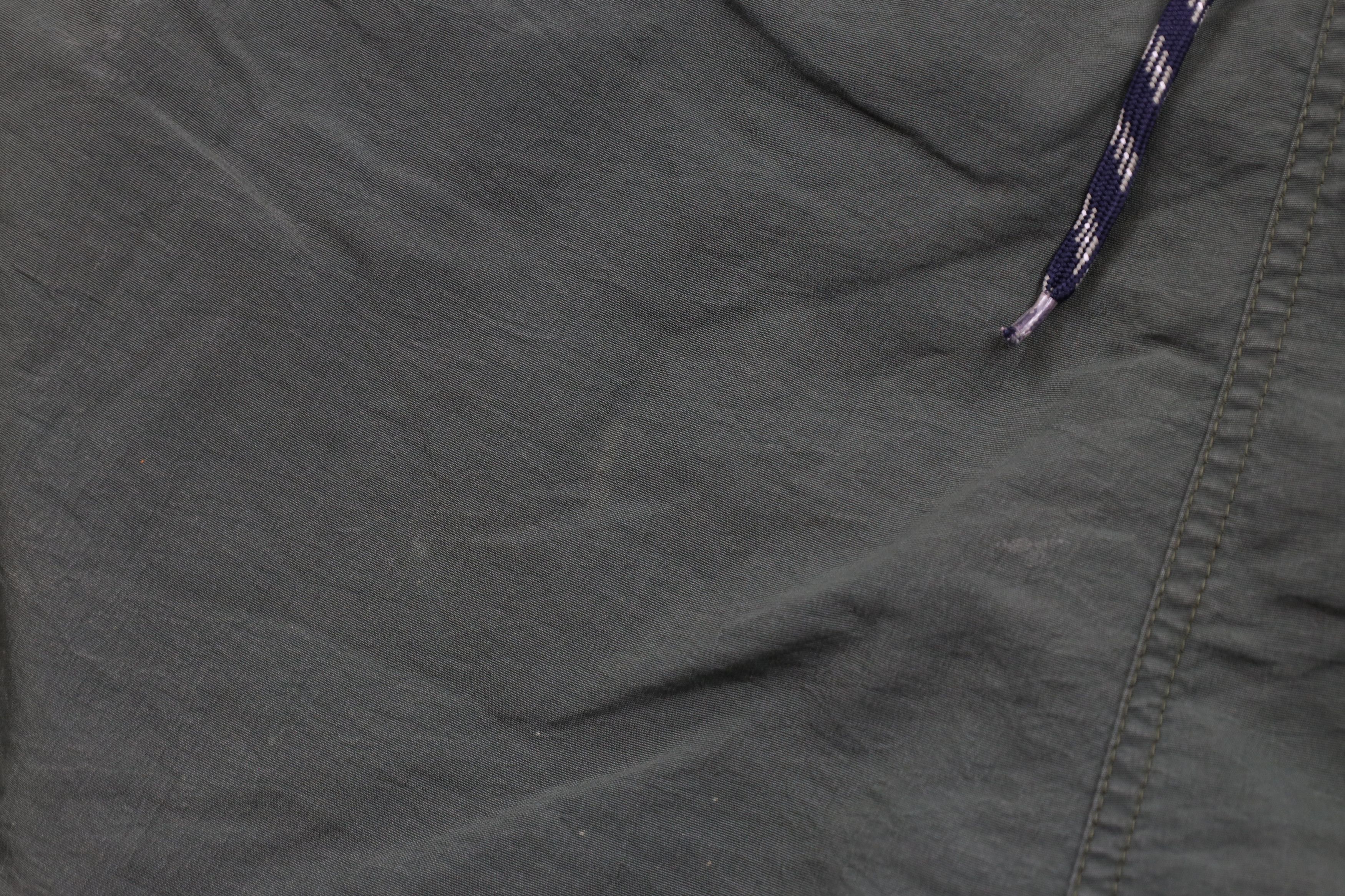 Gap × Vintage Vintage 90s Gap Spell Out Block Letter Lined Shorts Green Size US 34 / EU 50 - 7 Thumbnail