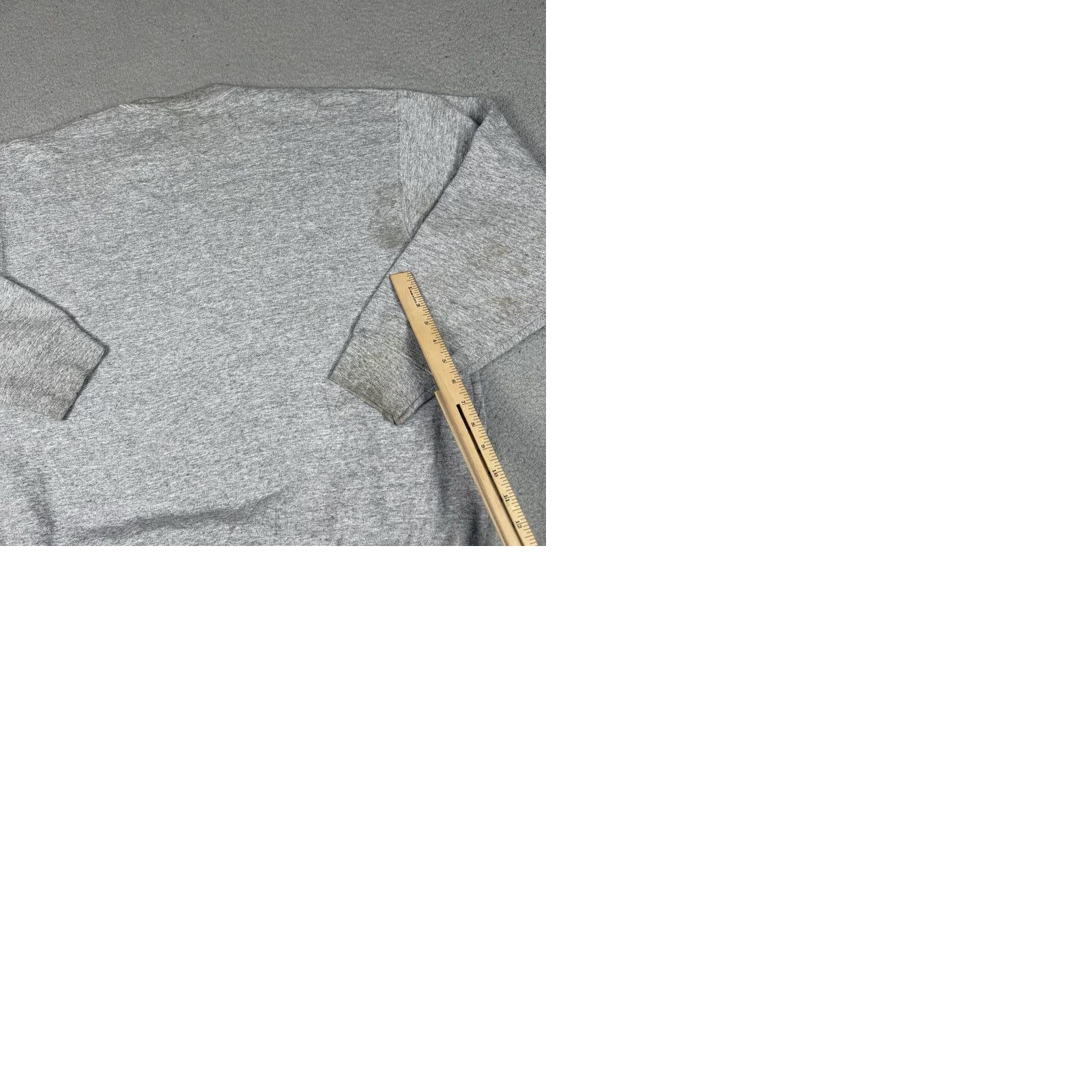 Wilson VINTAGE Wilson Sweatshirt Men's 2XL Gray Embroidered Distressed Pullover 90s Sports Shirt Crew Neck Size US XXL / EU 58 / 5 - 9 Thumbnail