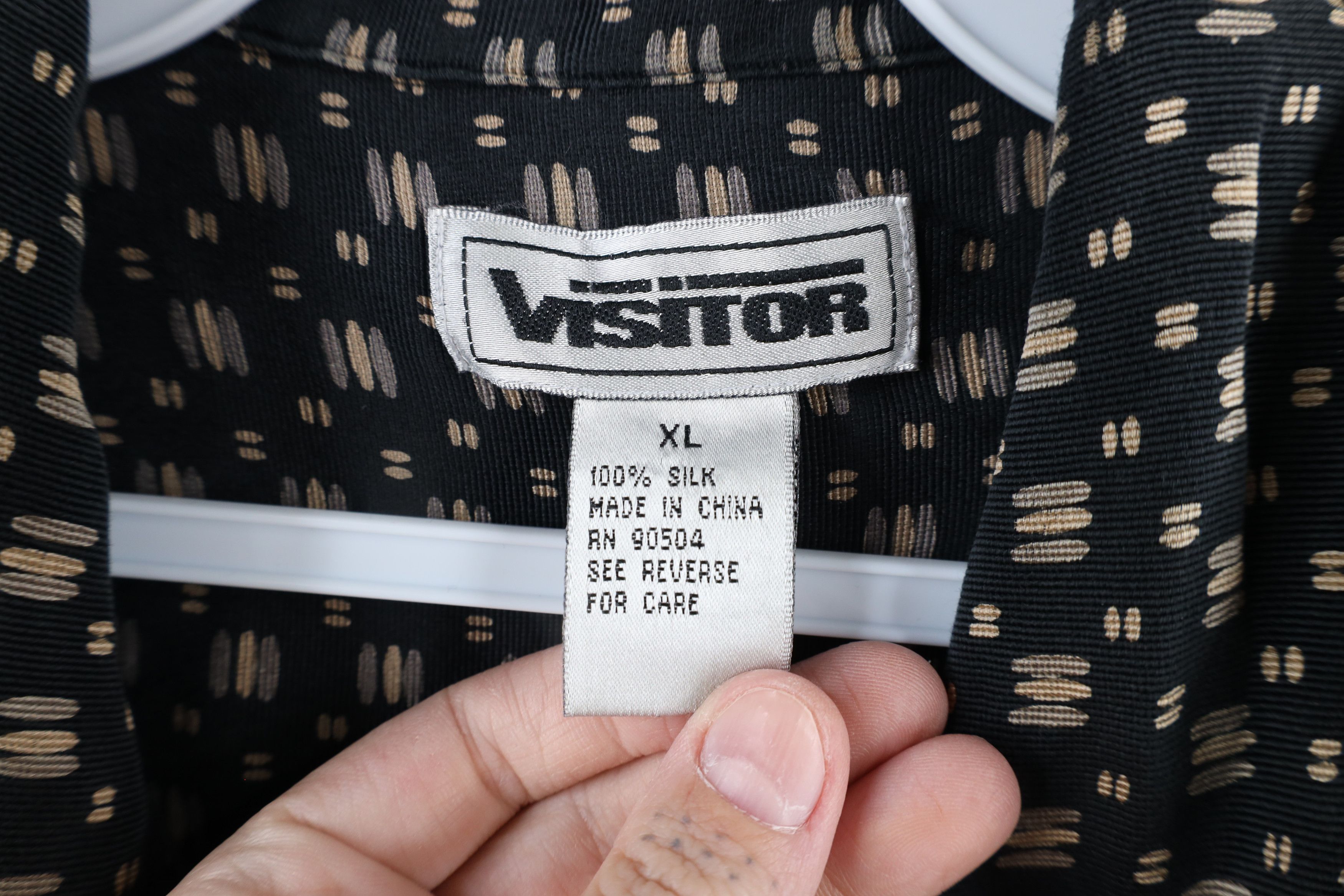 Vintage Vintage 90s Streetwear Short Sleeve Collared Button Shirt Size US XL / EU 56 / 4 - 6 Thumbnail