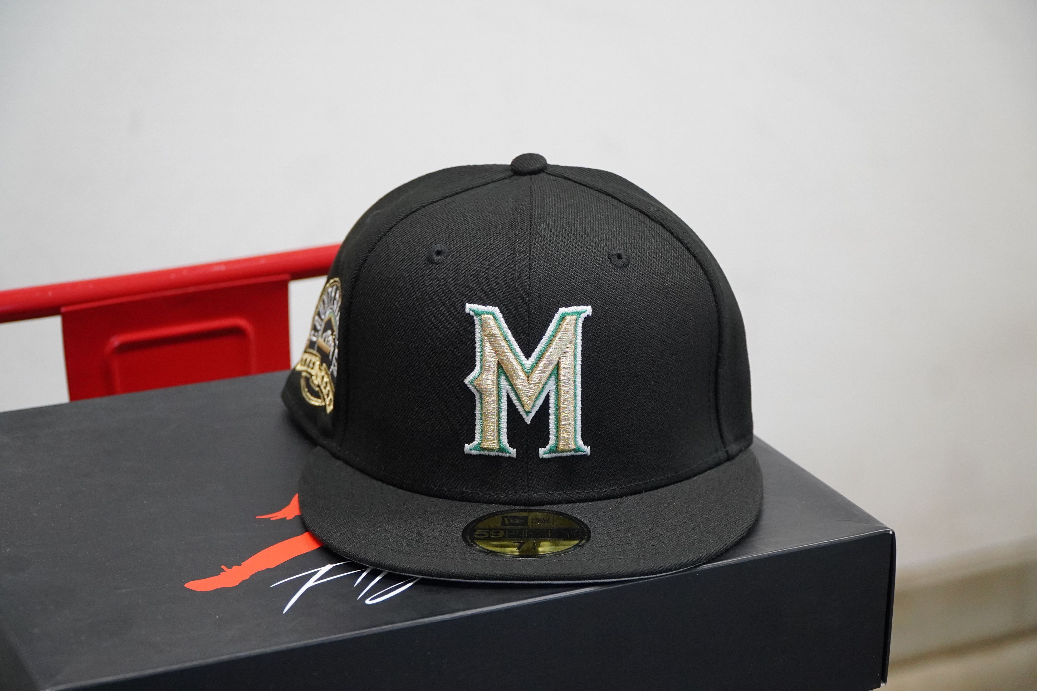 New Era Milwaukee Brewers New Era - 7 1/4 Size ONE SIZE - 1 Thumbnail