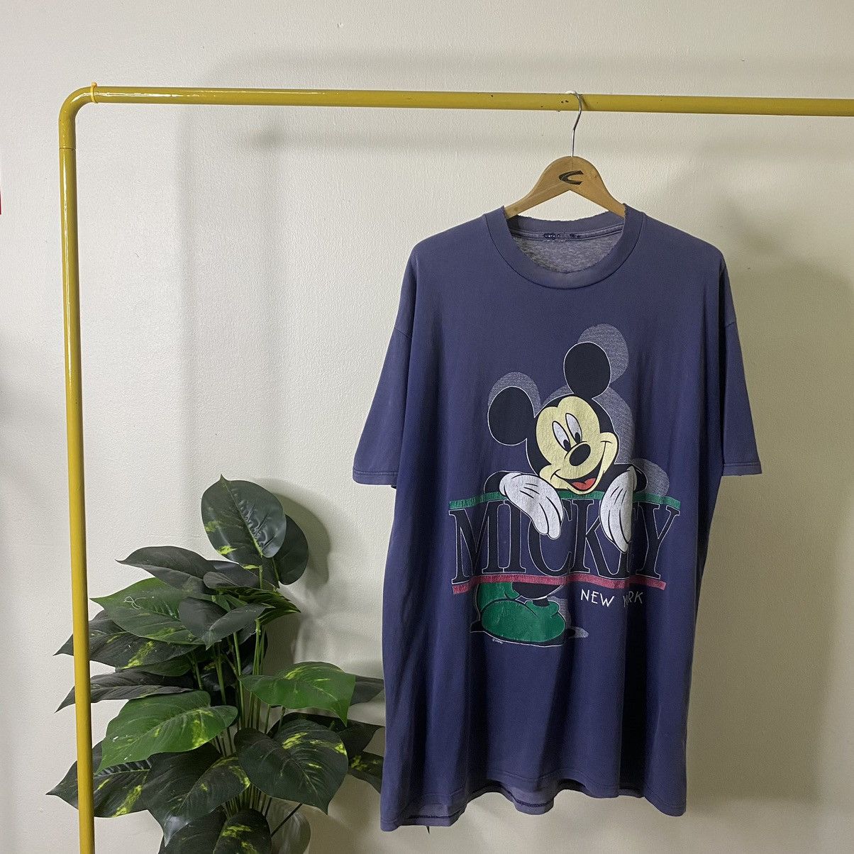 Mickey Mouse Vintage 1990s Disney Mickey Mouse Mirror Print Faded Tee Size US XL / EU 56 / 4 - 1 Thumbnail