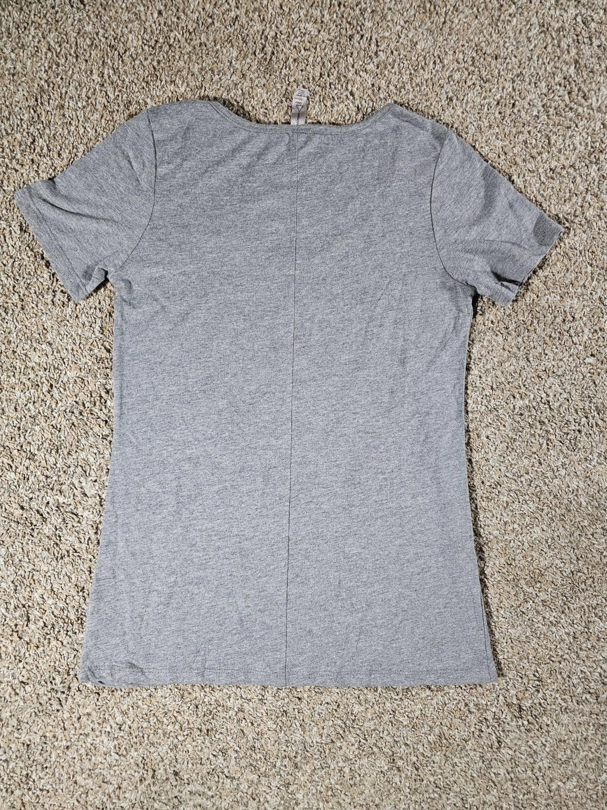Other Milwaukee Bucks Scoop Neck Tshirt Platinum Delta Womens S Size ONE SIZE - 6 Thumbnail