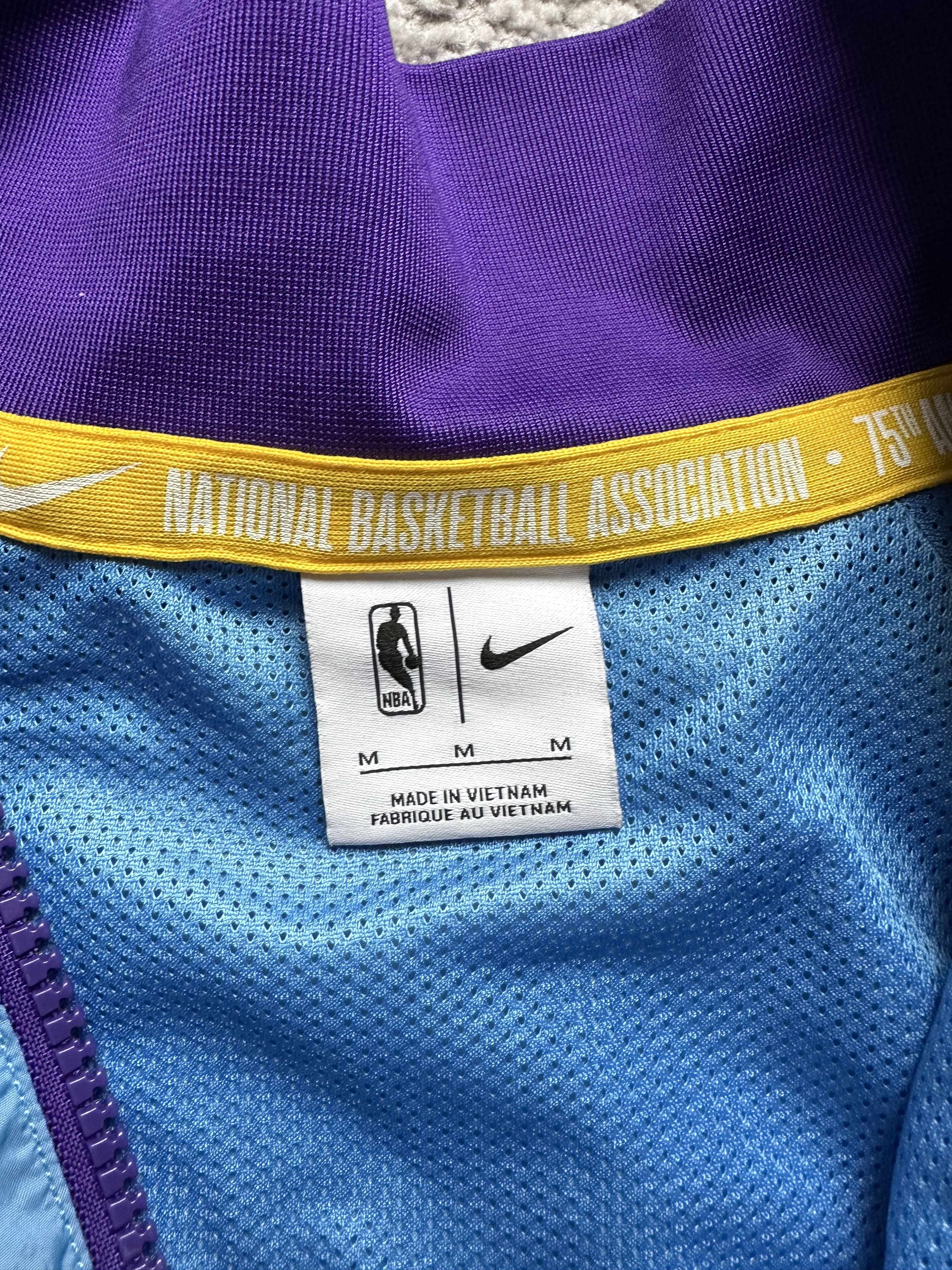 Nike Nike NBA Los Angeles Lakers Courtside Suit Size US M / EU 48-50 / 2 - 10 Thumbnail