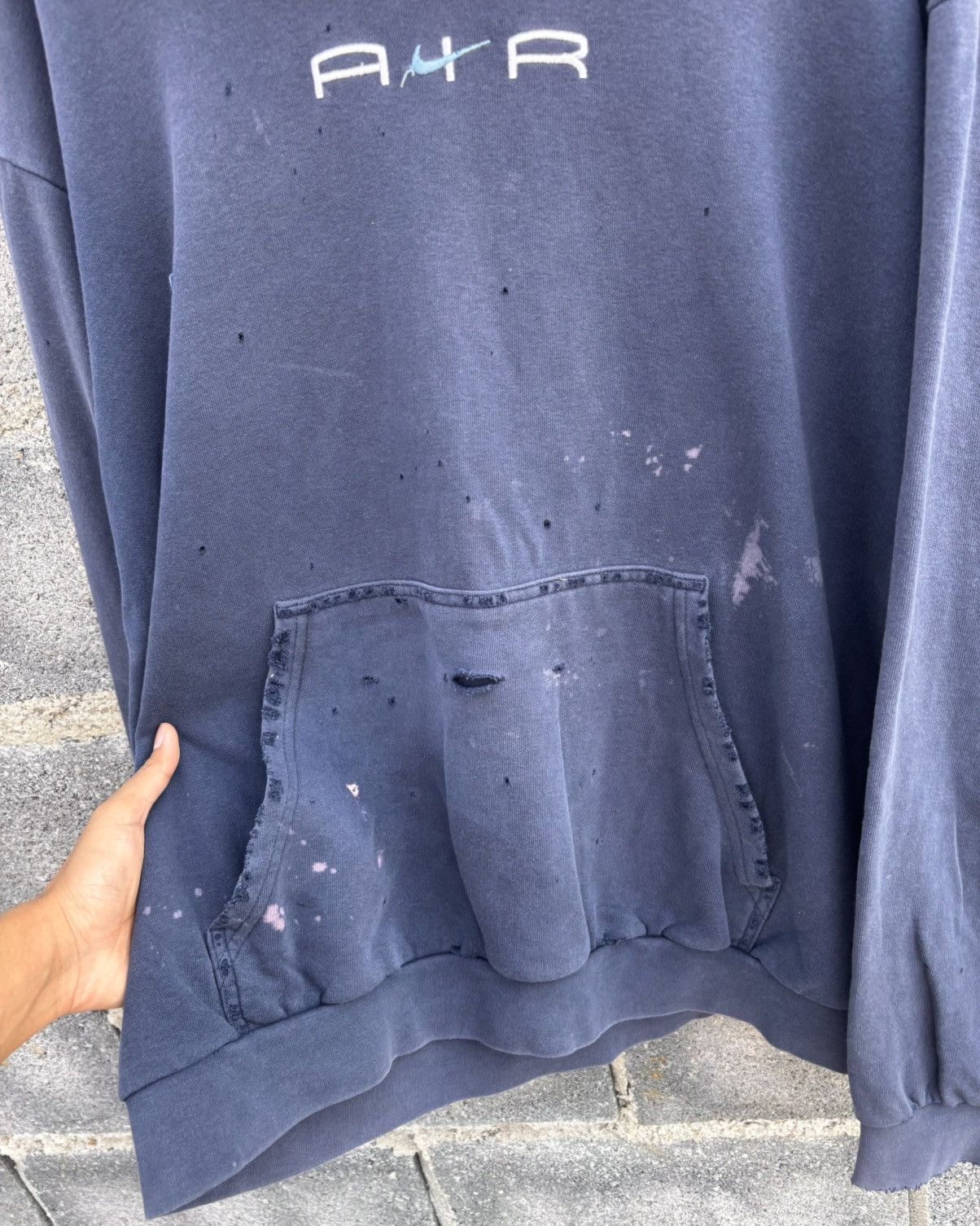 Nike Distressed Faded Nike Air Center Swoosh Hoodie Thrashed Size US L / EU 52-54 / 3 - 11 Thumbnail