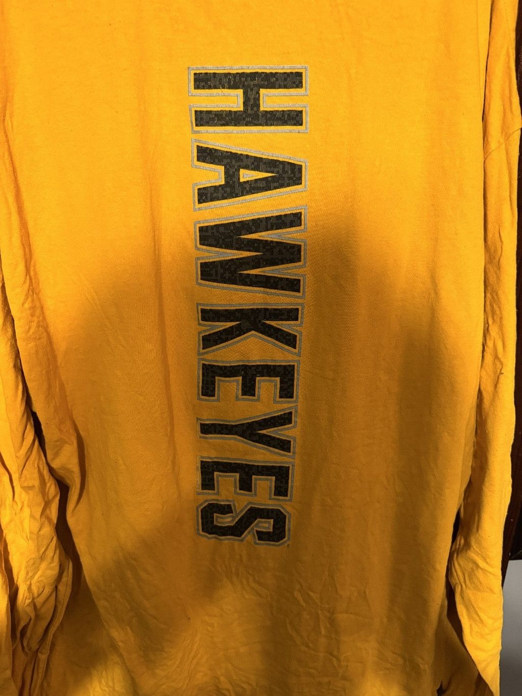 Champion Iowa Hawkeyes Champion L/S T-Shirt Yellow Men Sz XXL Big 10 Size US XXL / EU 58 / 5 - 5 Thumbnail