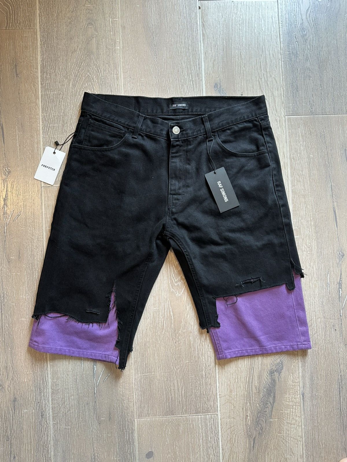 Raf Simons Raf simons SS20 Slim fit destroyed denim shorts Size US 33 - 1 Thumbnail