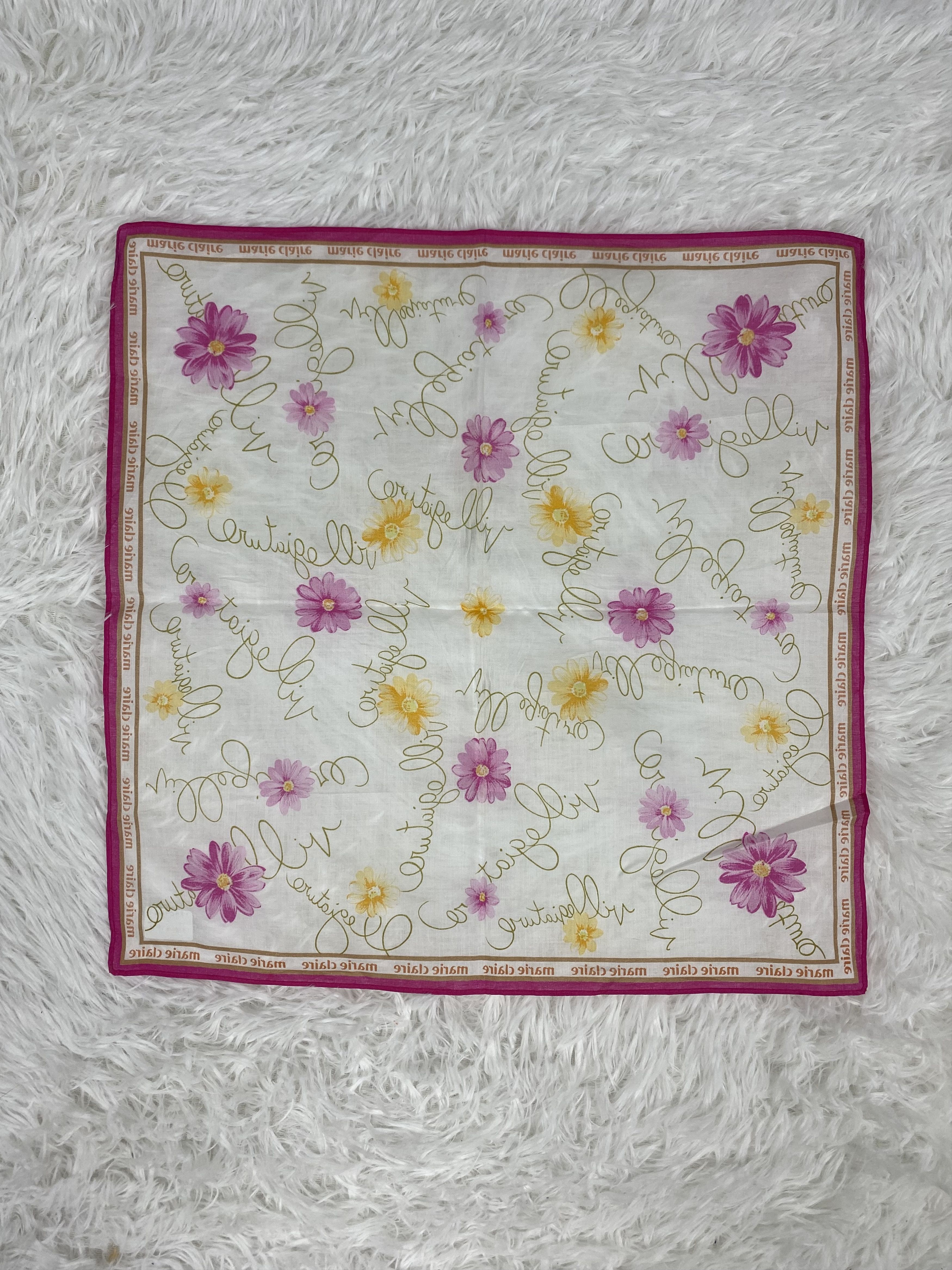 Designer × Vintage Vintage Marie Claire Handkerchief Neckerchief PH0944 Size ONE SIZE - 4 Thumbnail