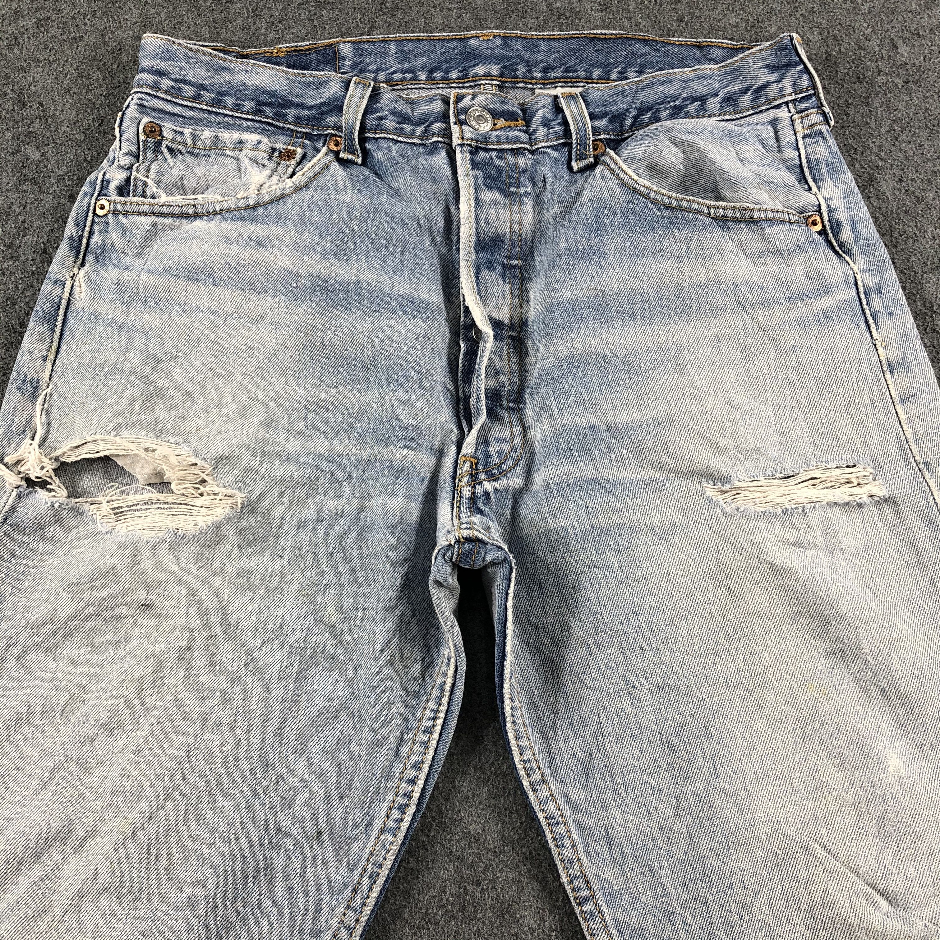 Levi's 90s Vintage Blue Wash Levis 501 Jeans-J2570 Size US 31 - 3 Thumbnail