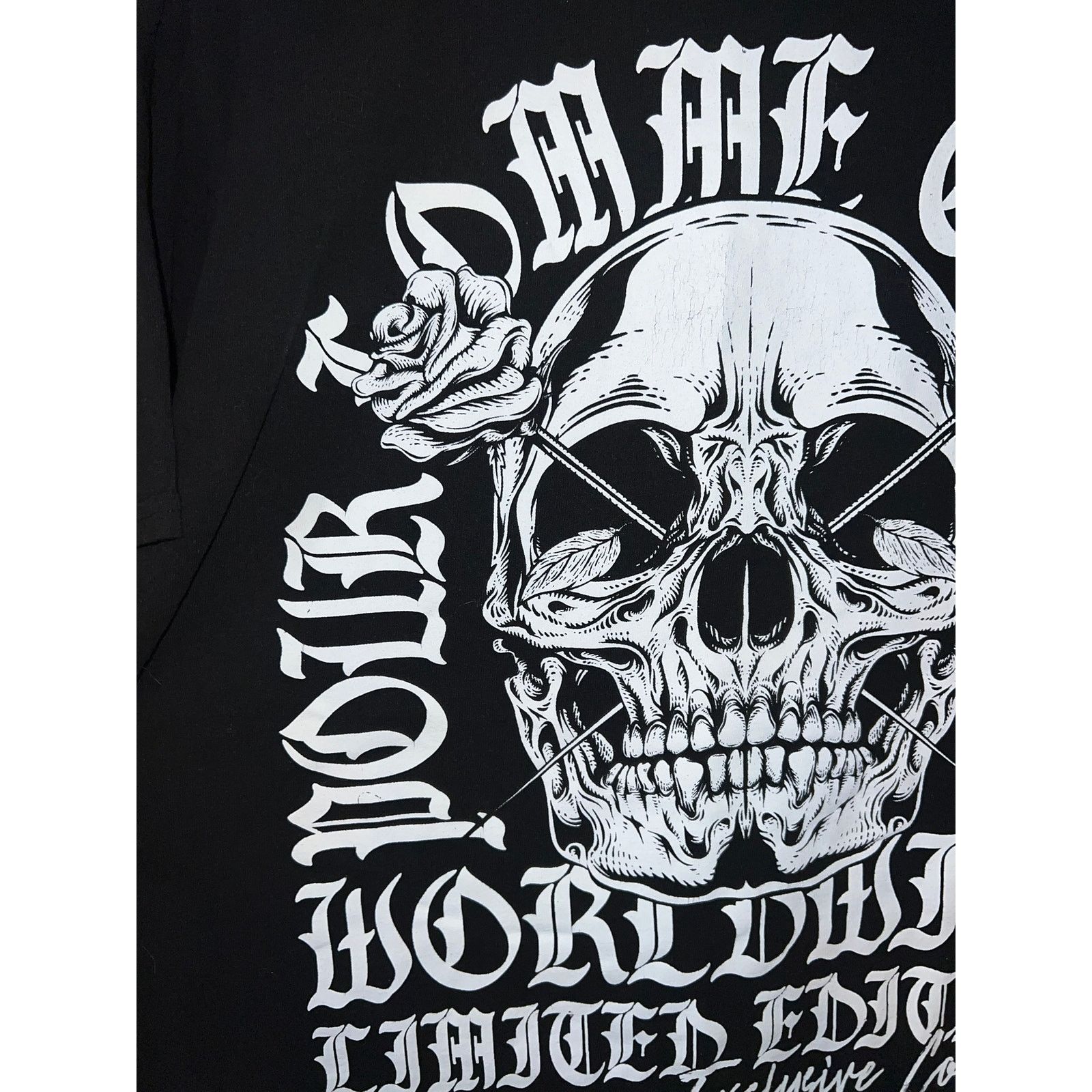 Boohoo Boohoo Man Shirt Collection Limited Edition Skull Tee Y2K M Size US M / EU 48-50 / 2 - 7 Thumbnail