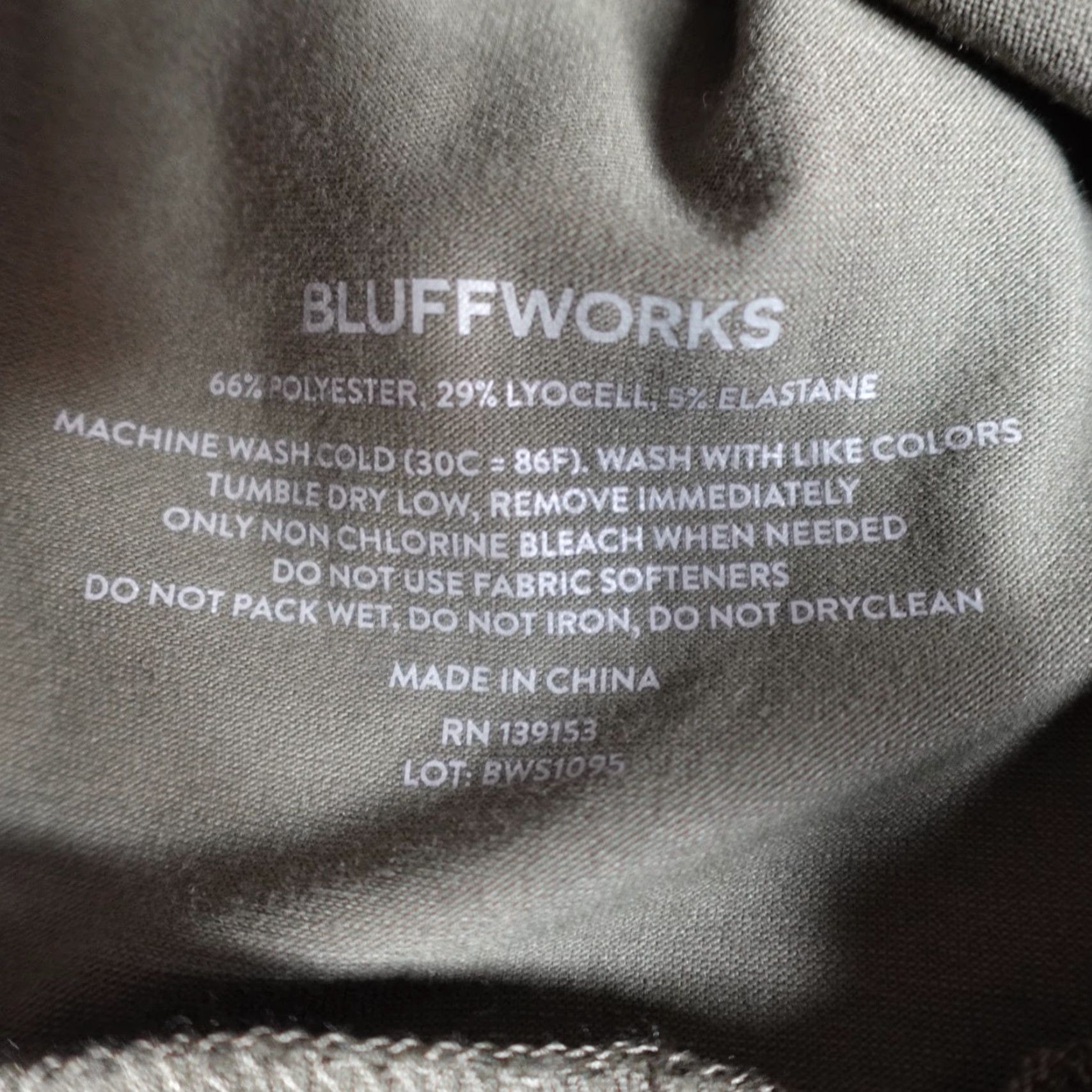 Vintage Bluffworks Hoodie Shirt Men Slim Green Lightweight Hooded Pullover Small Sweatshirt Size US S / EU 44-46 / 1 - 5 Thumbnail