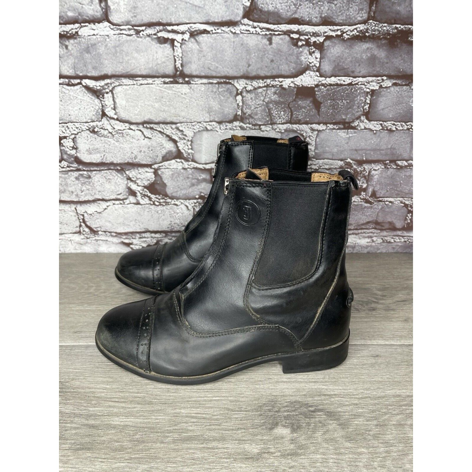 Justin Justin Black Leather Front Zip Jodhpur Cap Toe Boots Women S Size US 7 / IT 37 - 16 Thumbnail