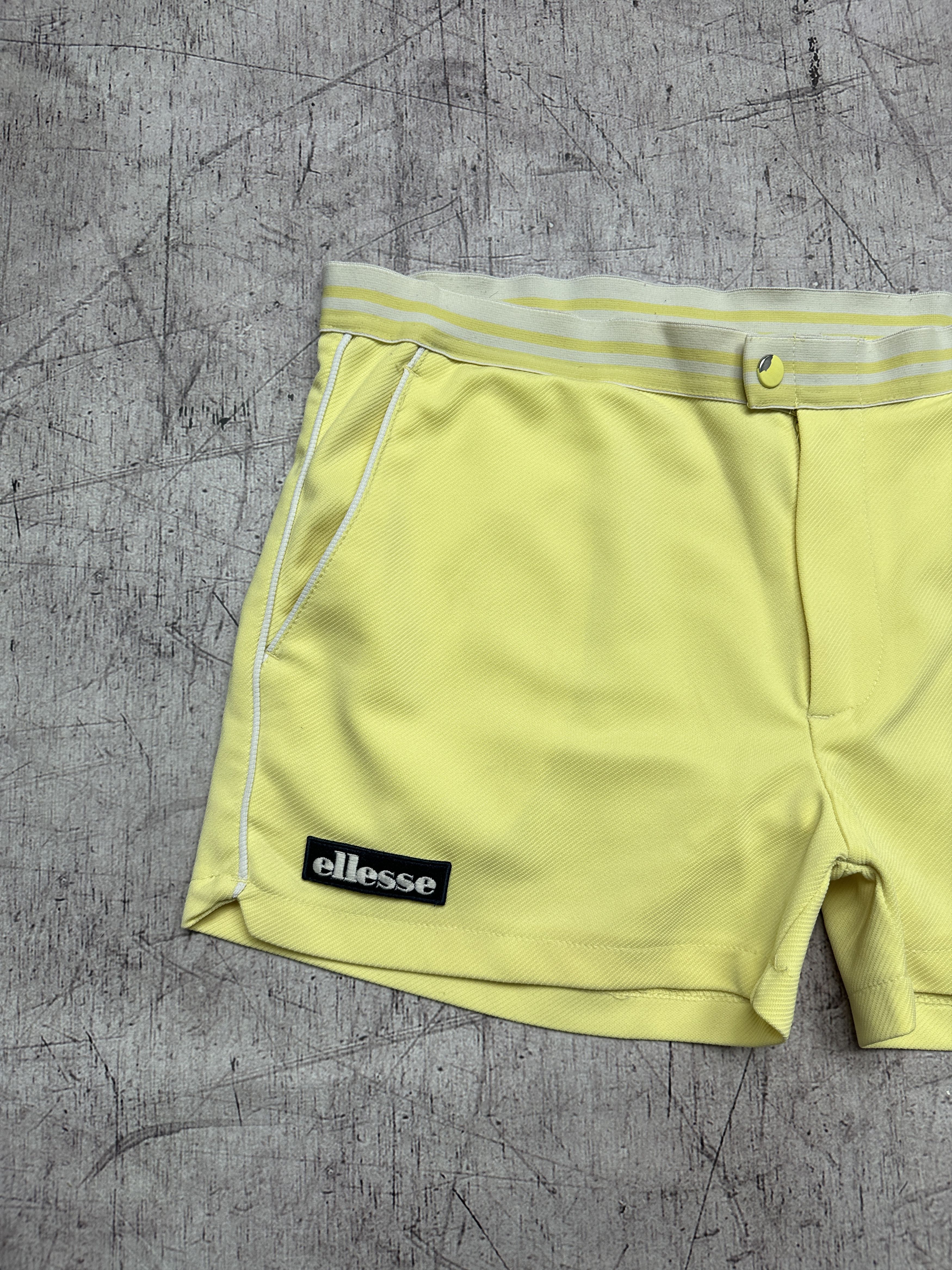 Ellesse Ellesse Mens Casual Shorts Size US 34 / EU 50 - 2 Thumbnail